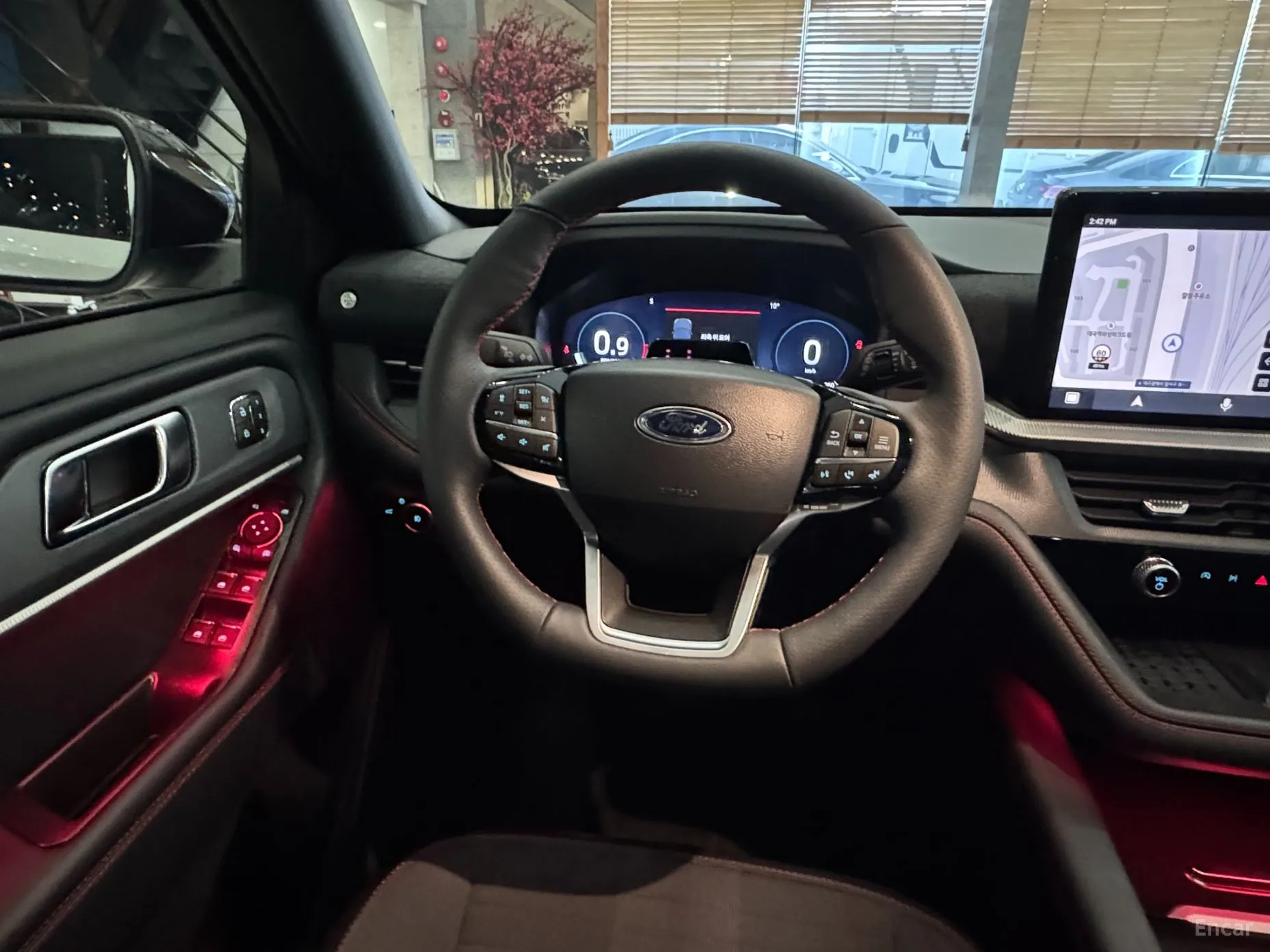 Ford Explorer 6th Generation превью 12