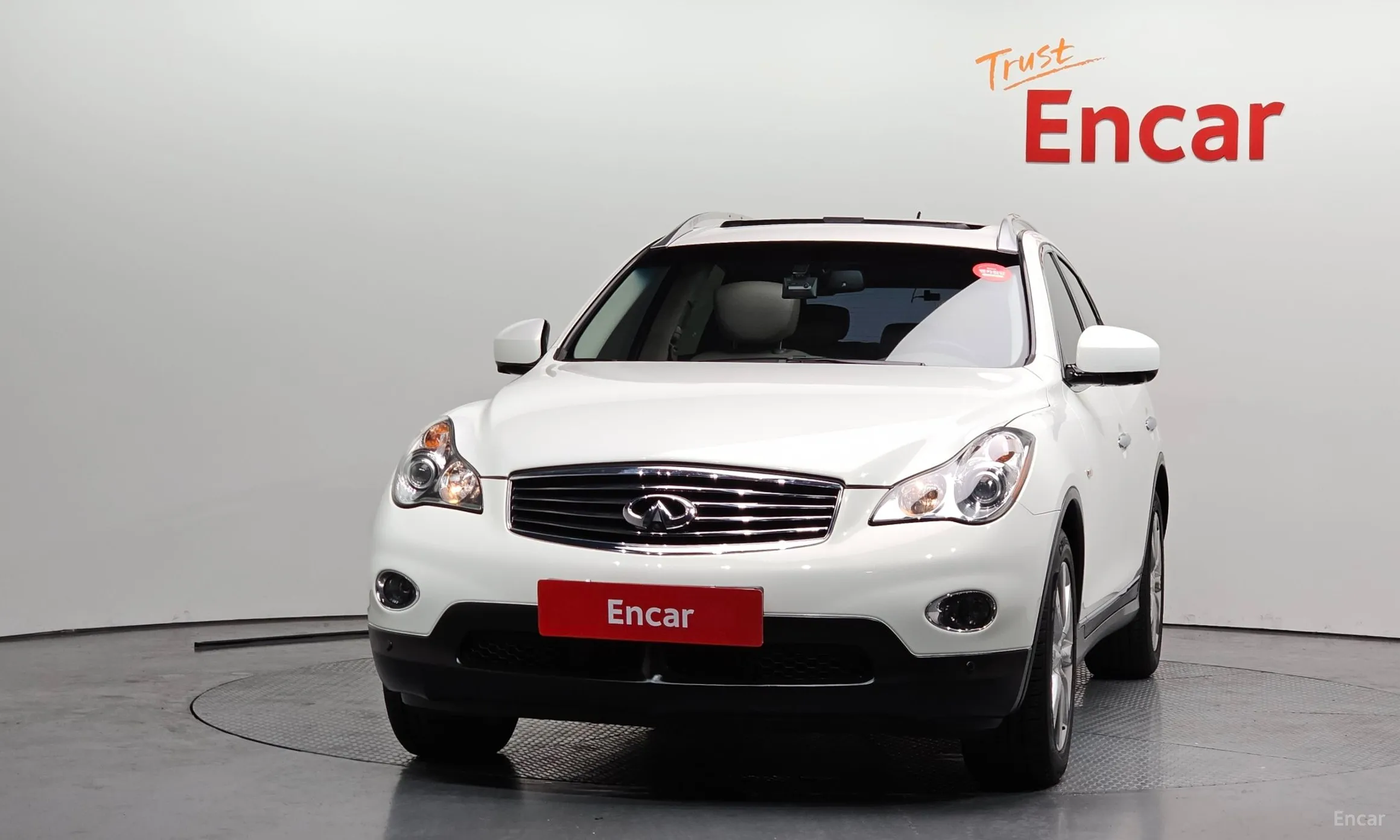Infiniti EX35 превью 3