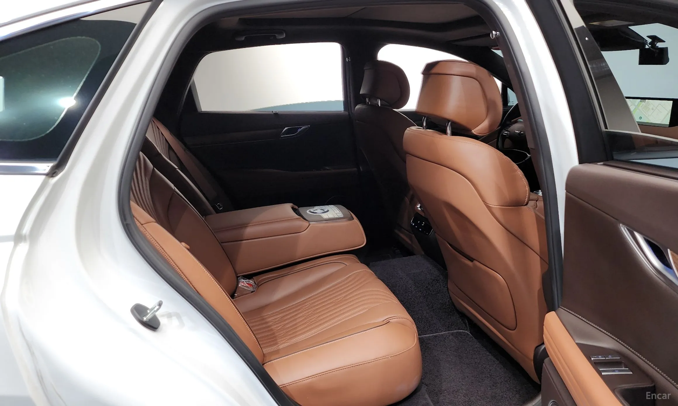 Genesis G80 (RG3) превью 12
