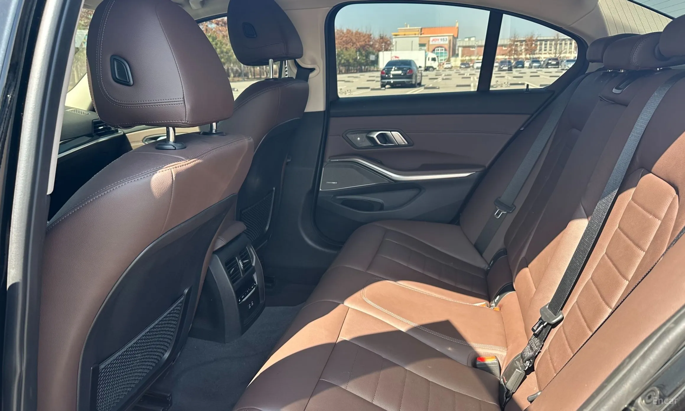 BMW 3 Series (G20) превью 13