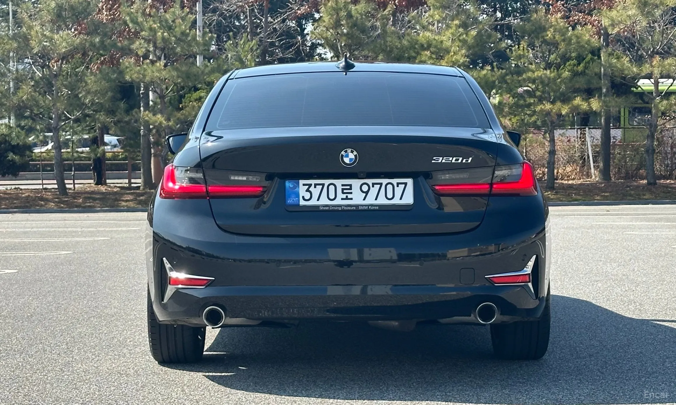 BMW 3 Series (G20) превью 4