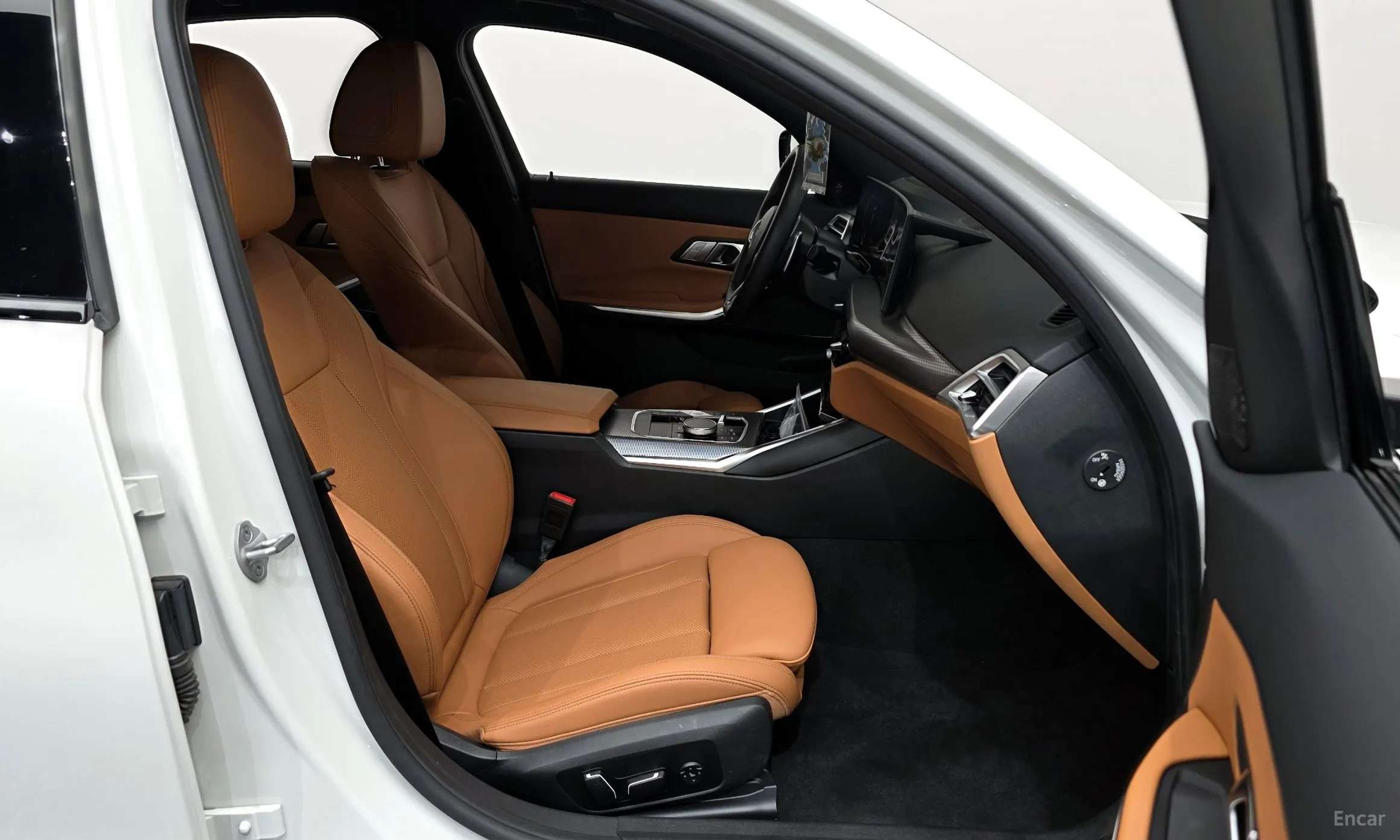 BMW 3 Series (G20) превью 11