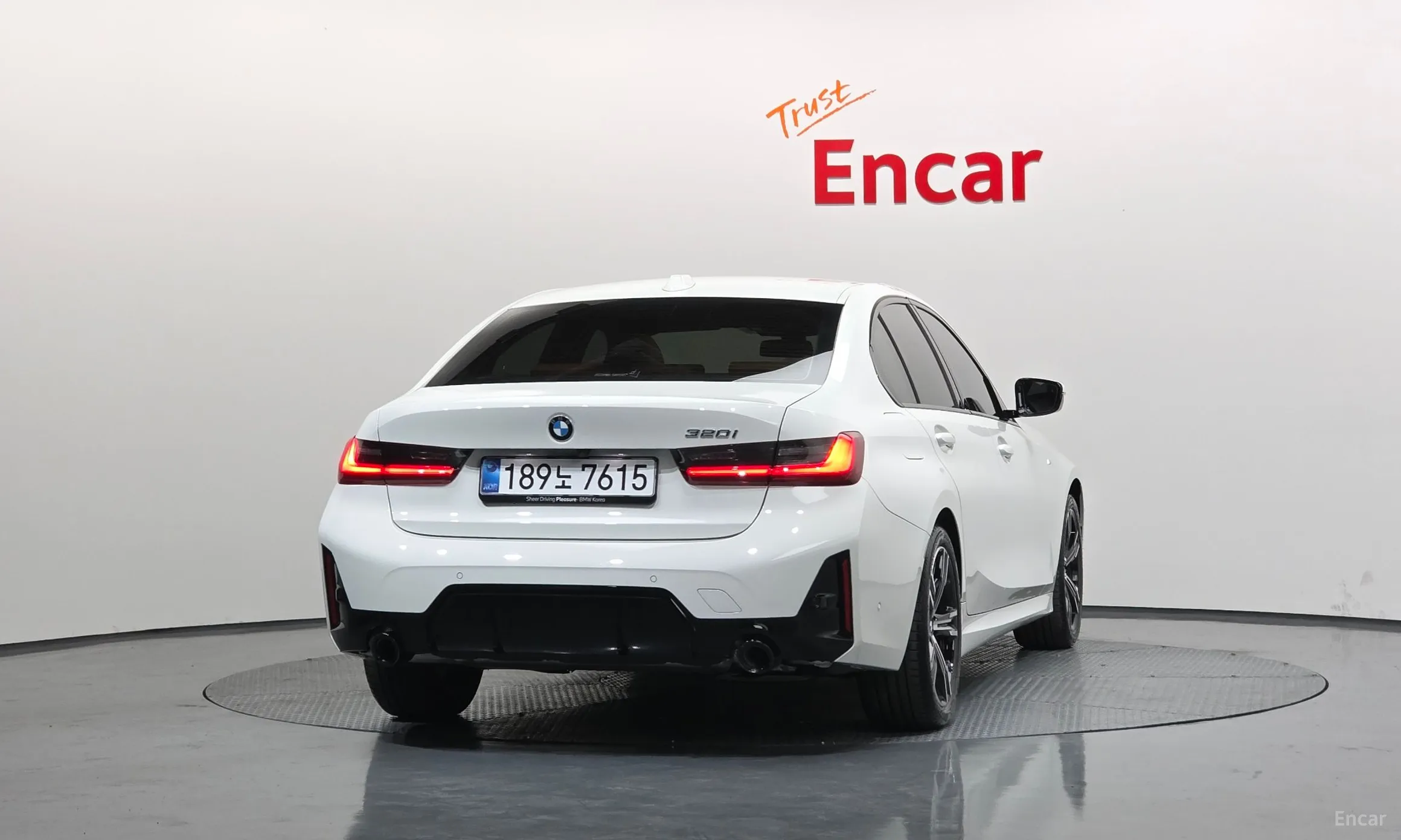 BMW 3 Series (G20) превью 4
