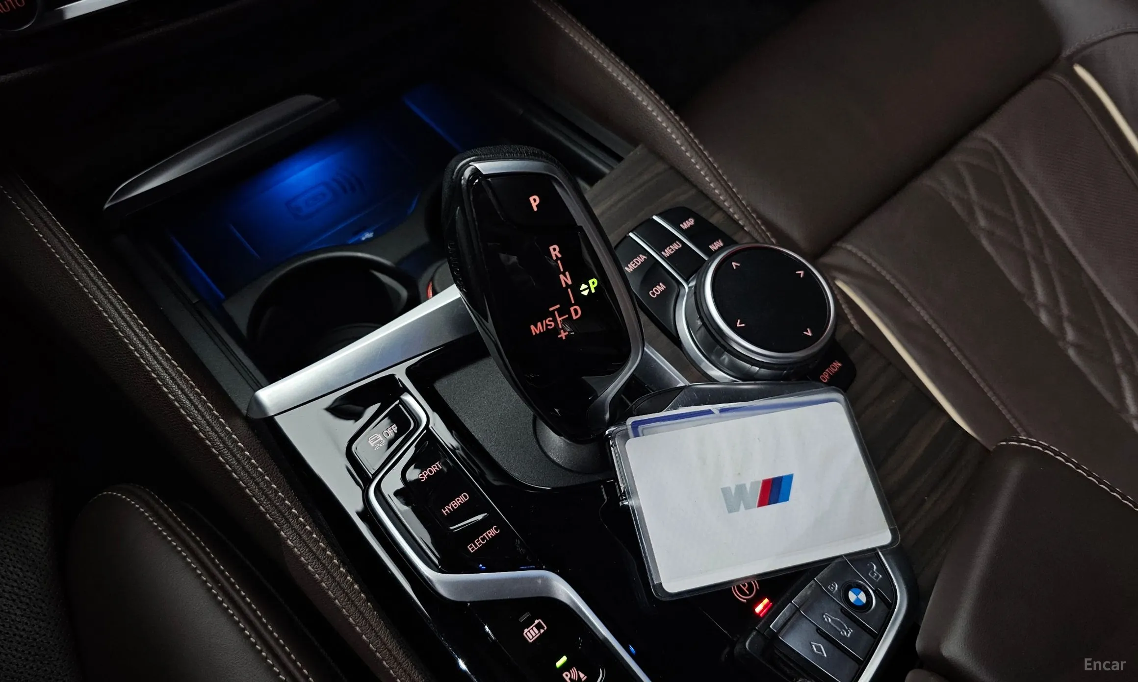 BMW 5 Series (G30) превью 9