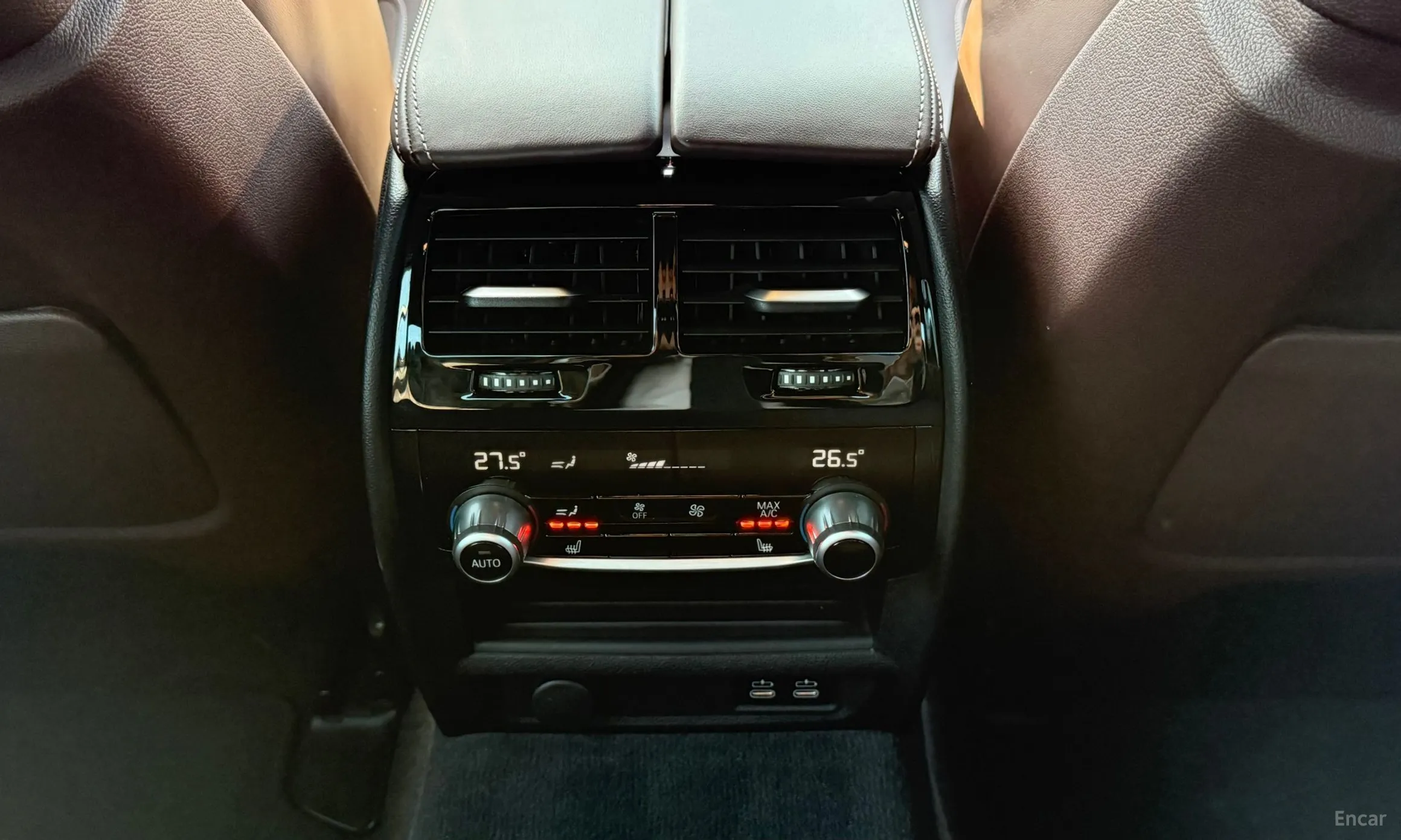 BMW 5 Series (G30) превью 16