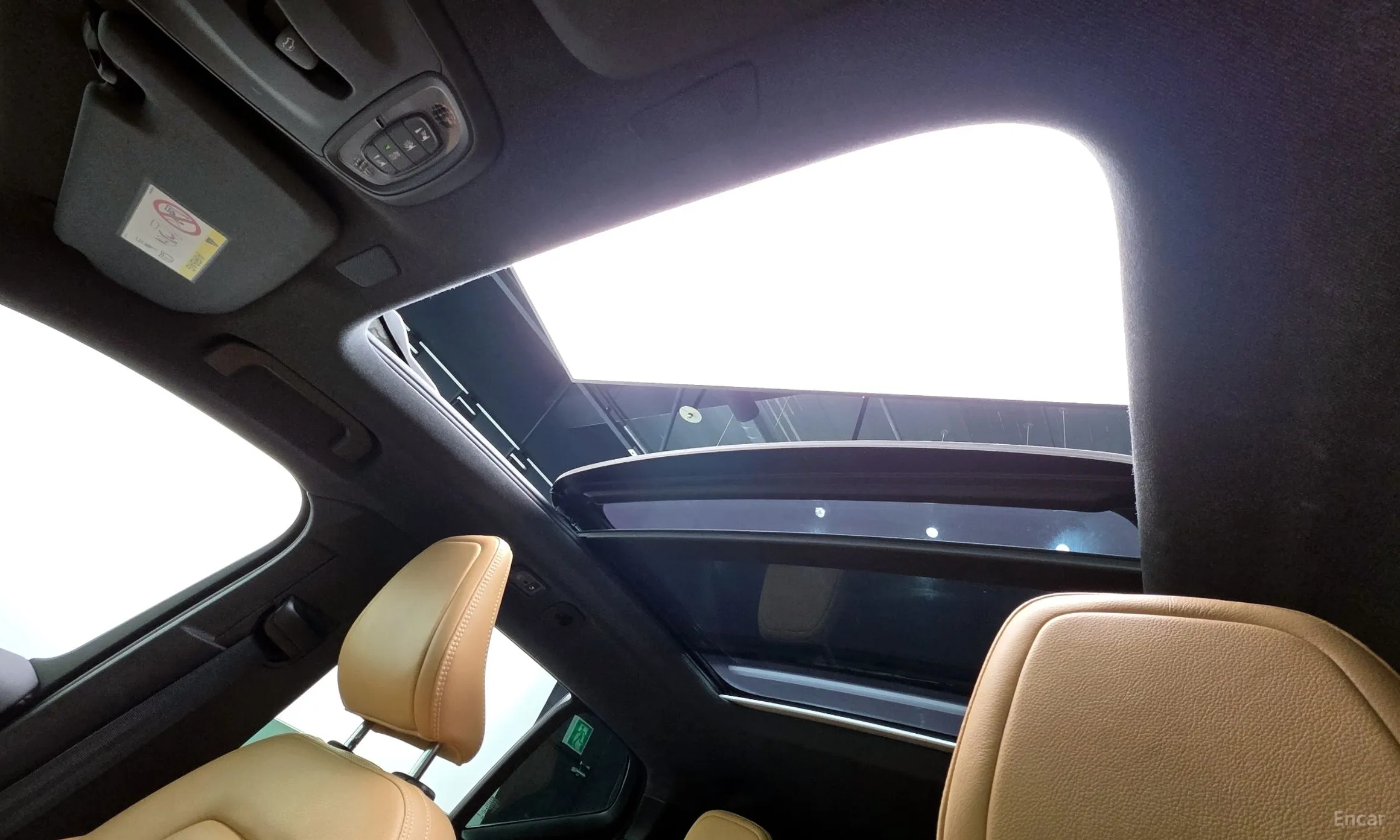 Volvo XC40 превью 19
