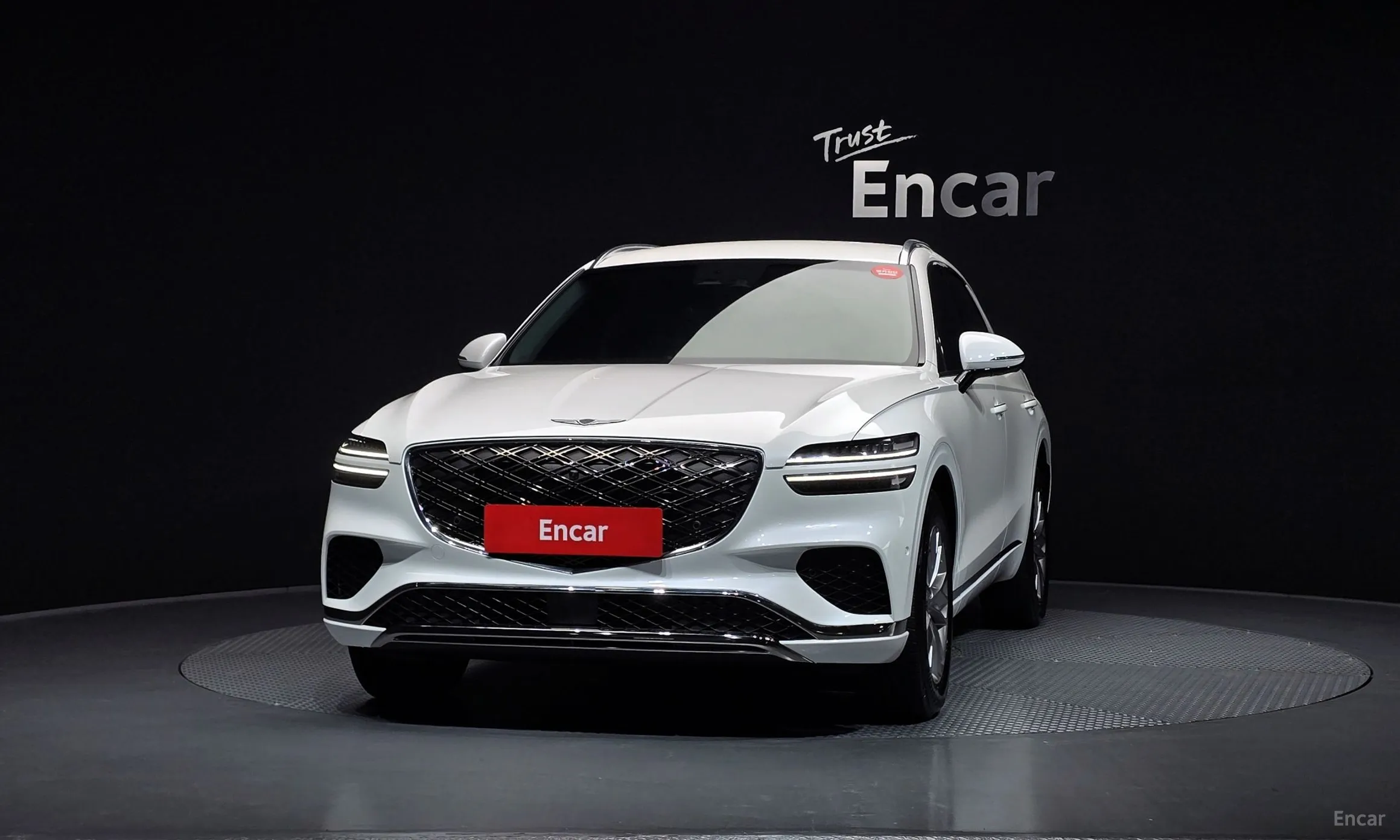 Genesis GV70 превью 3