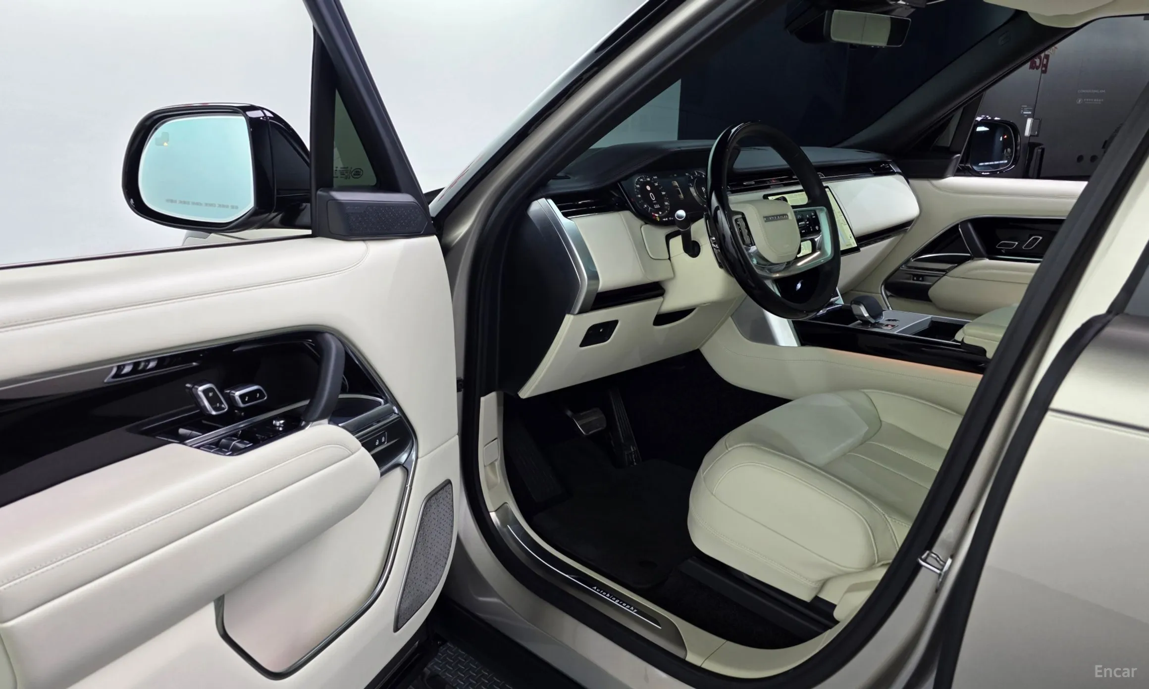 Land Rover Range Rover 5th Generation превью 10