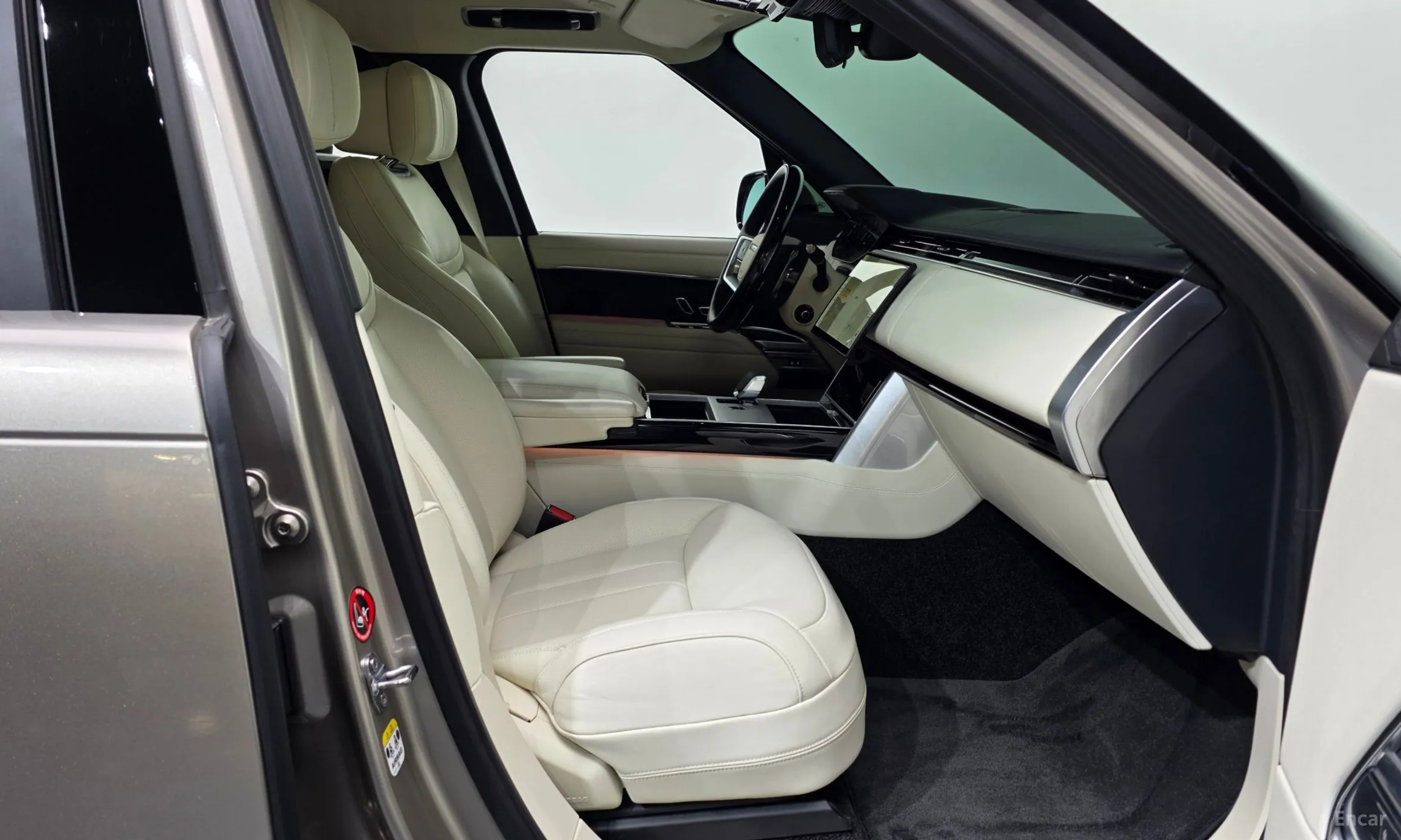 Land Rover Range Rover 5th Generation превью 11