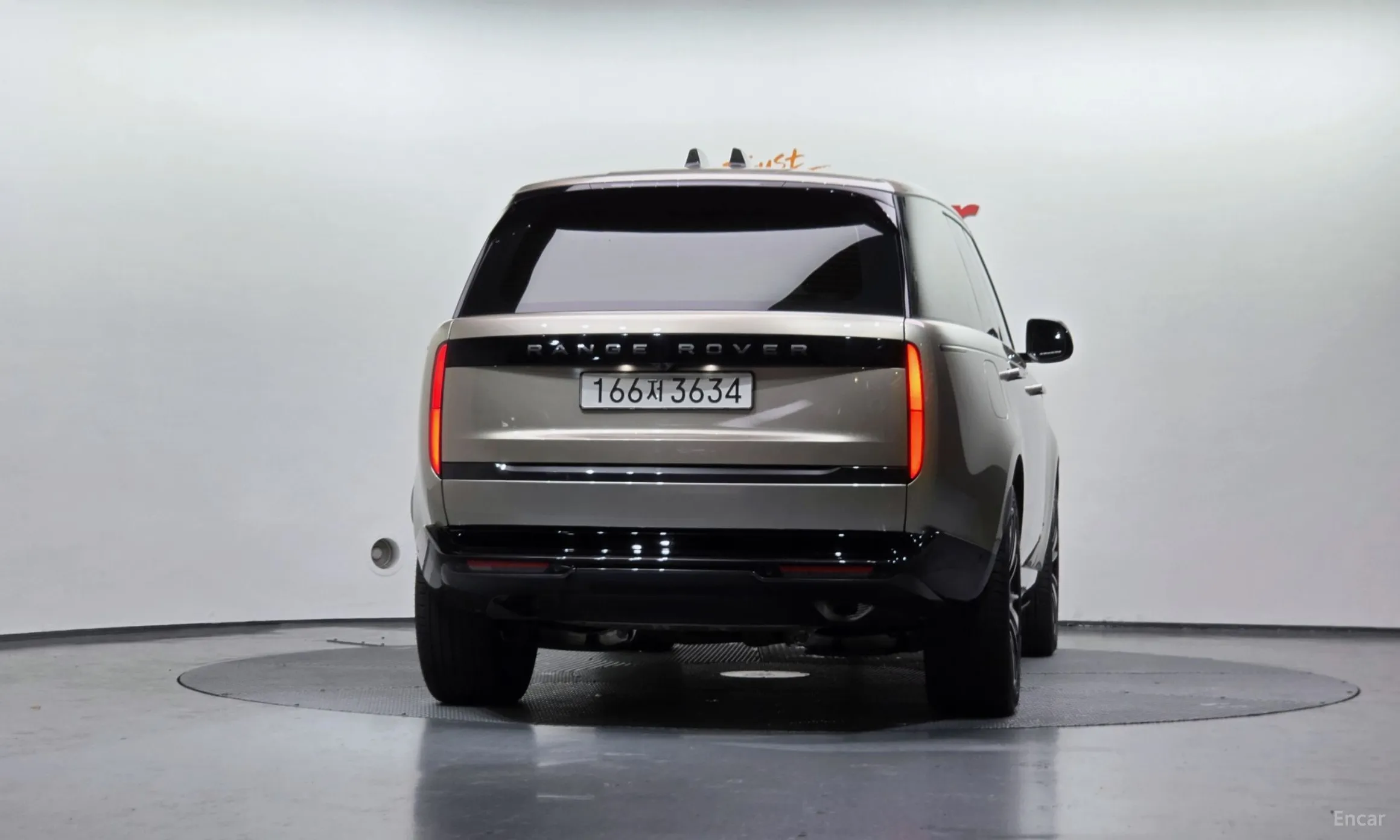 Land Rover Range Rover 5th Generation превью 4