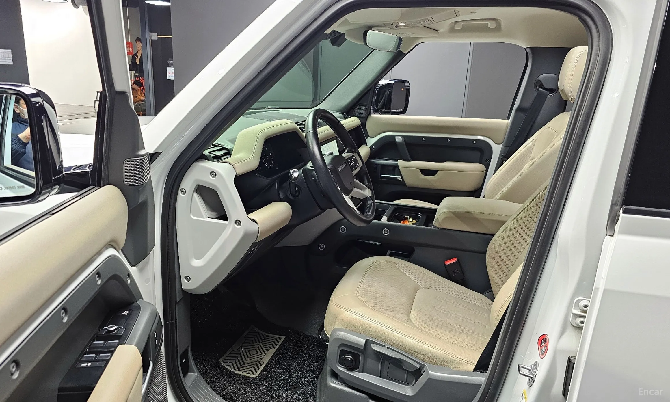 Land Rover Defender (L663) превью 10