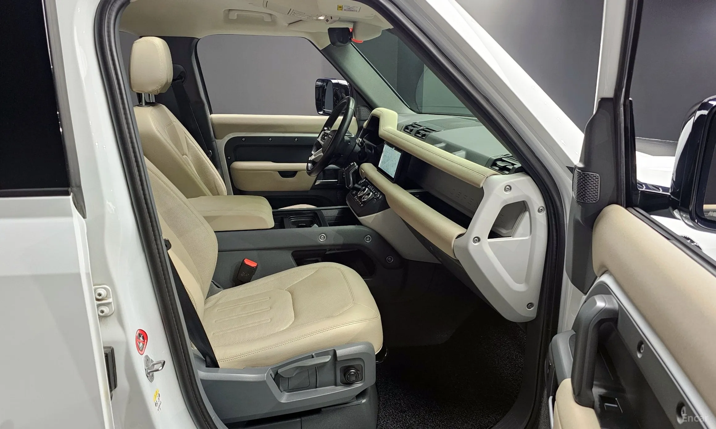 Land Rover Defender (L663) превью 11