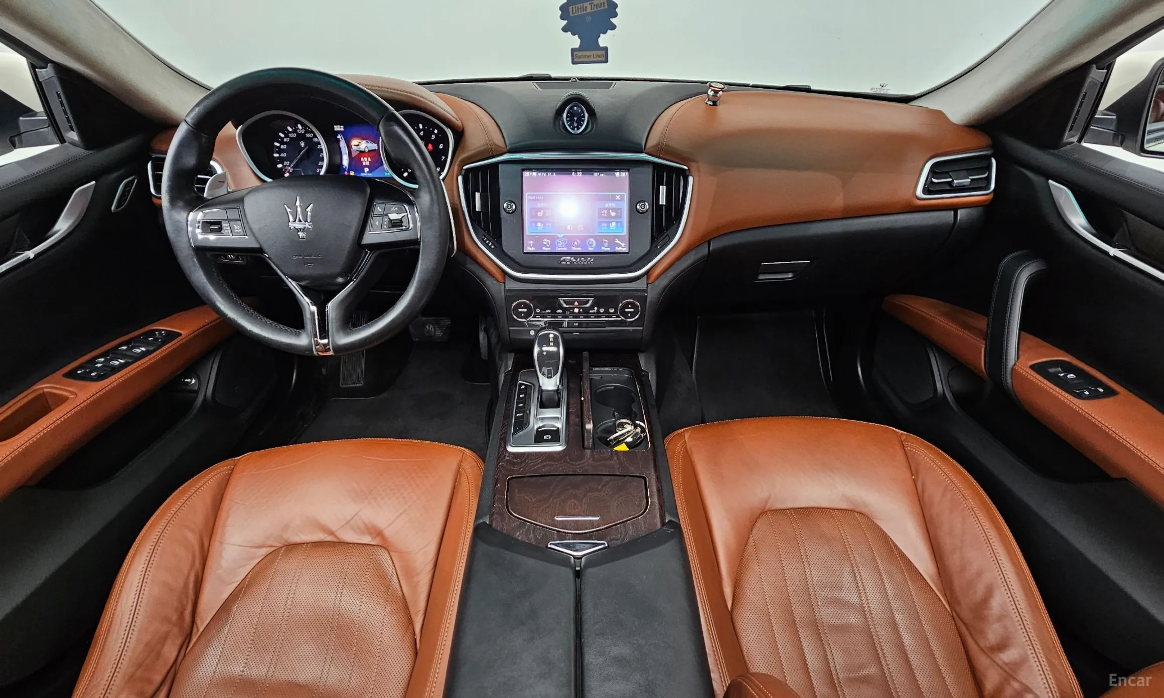 Maserati Ghibli превью 7