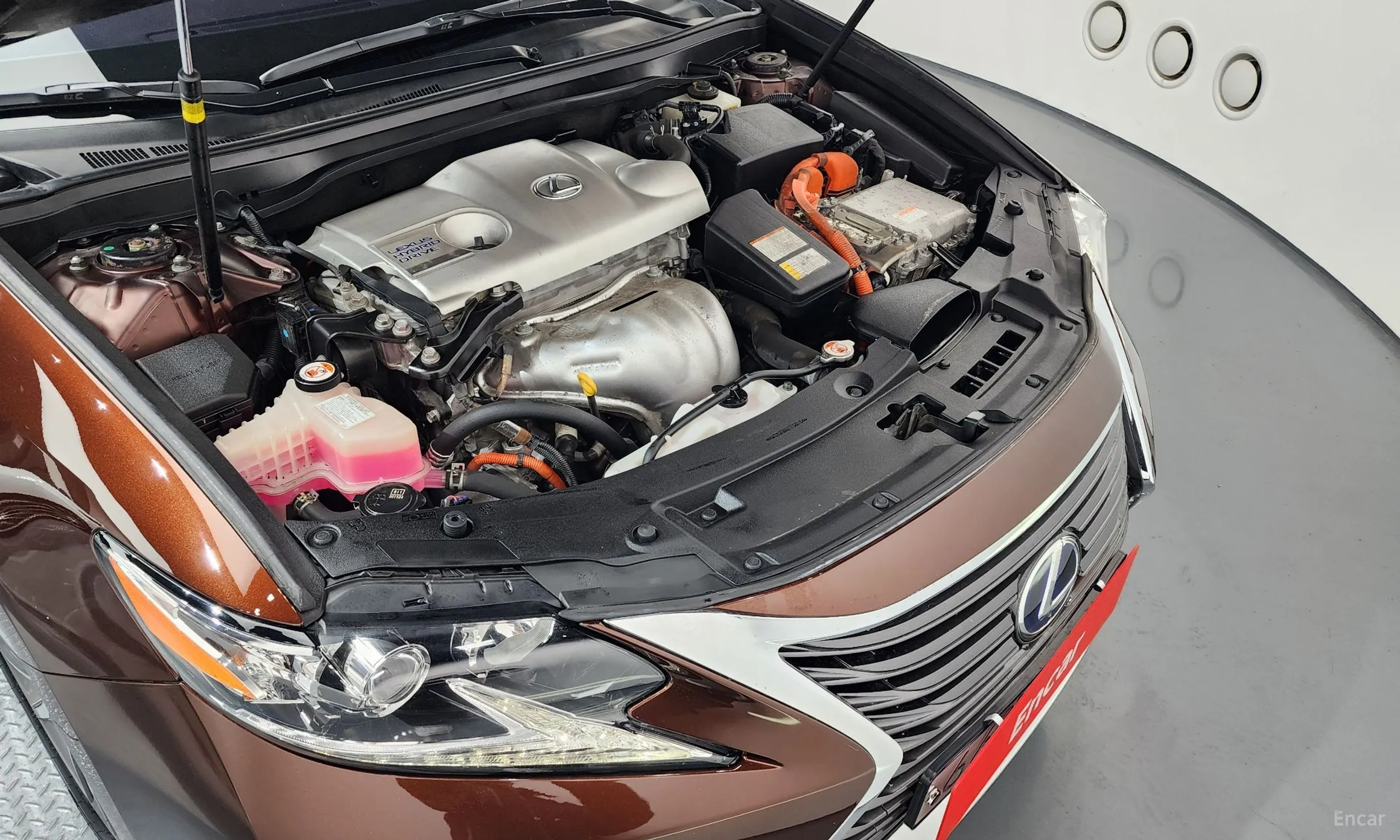 Lexus New ES300h превью 6