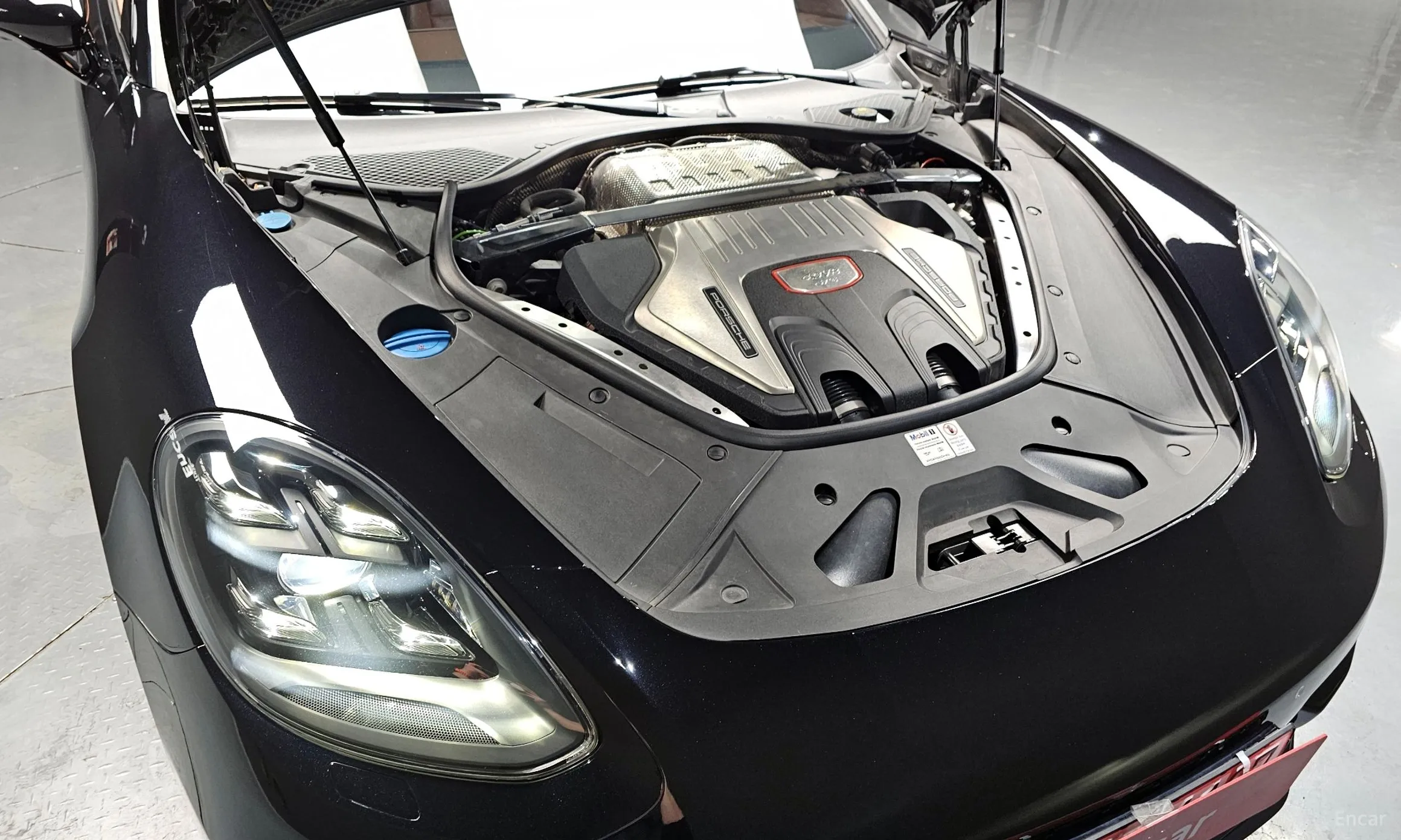 Porsche Panamera (971) превью 6