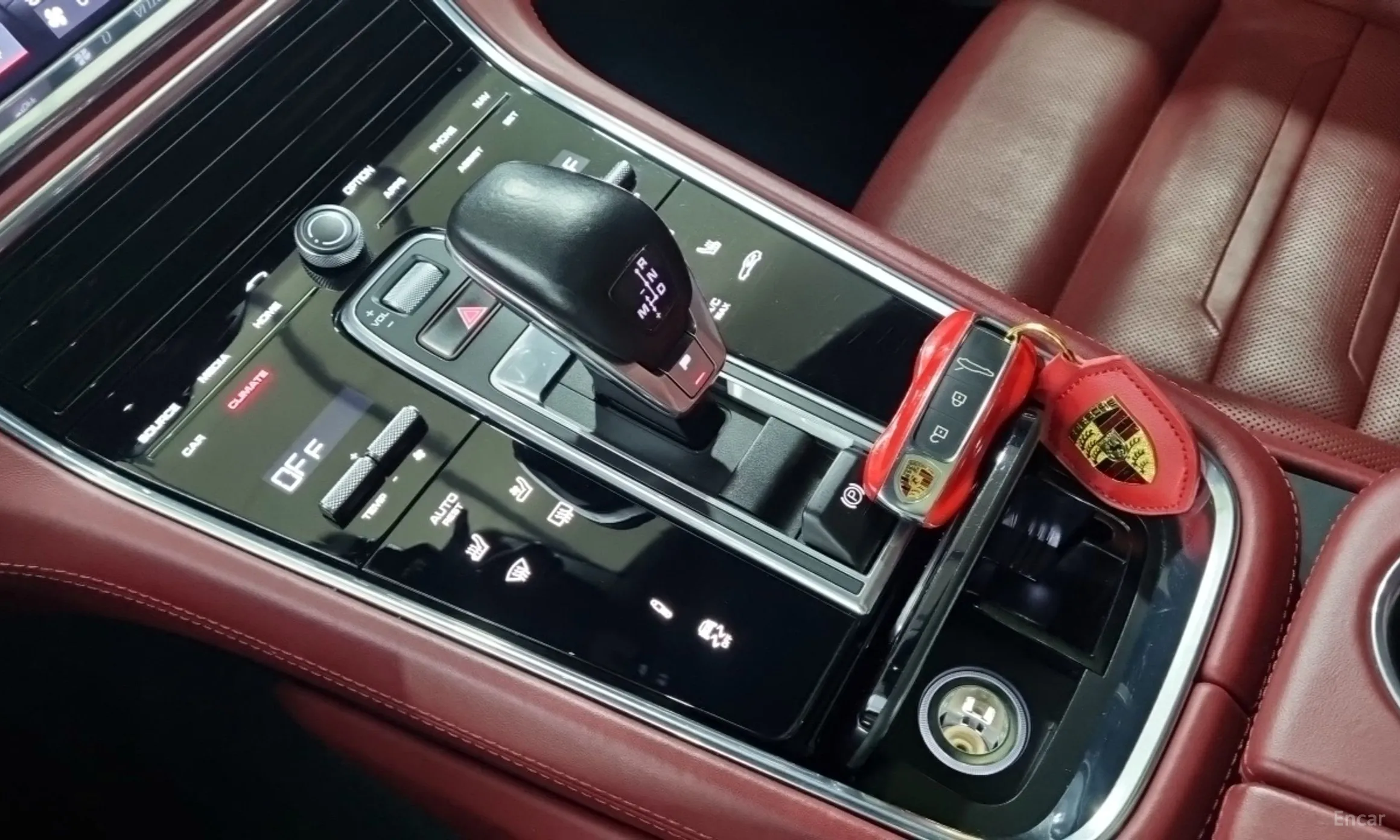 Porsche Panamera (971) превью 12