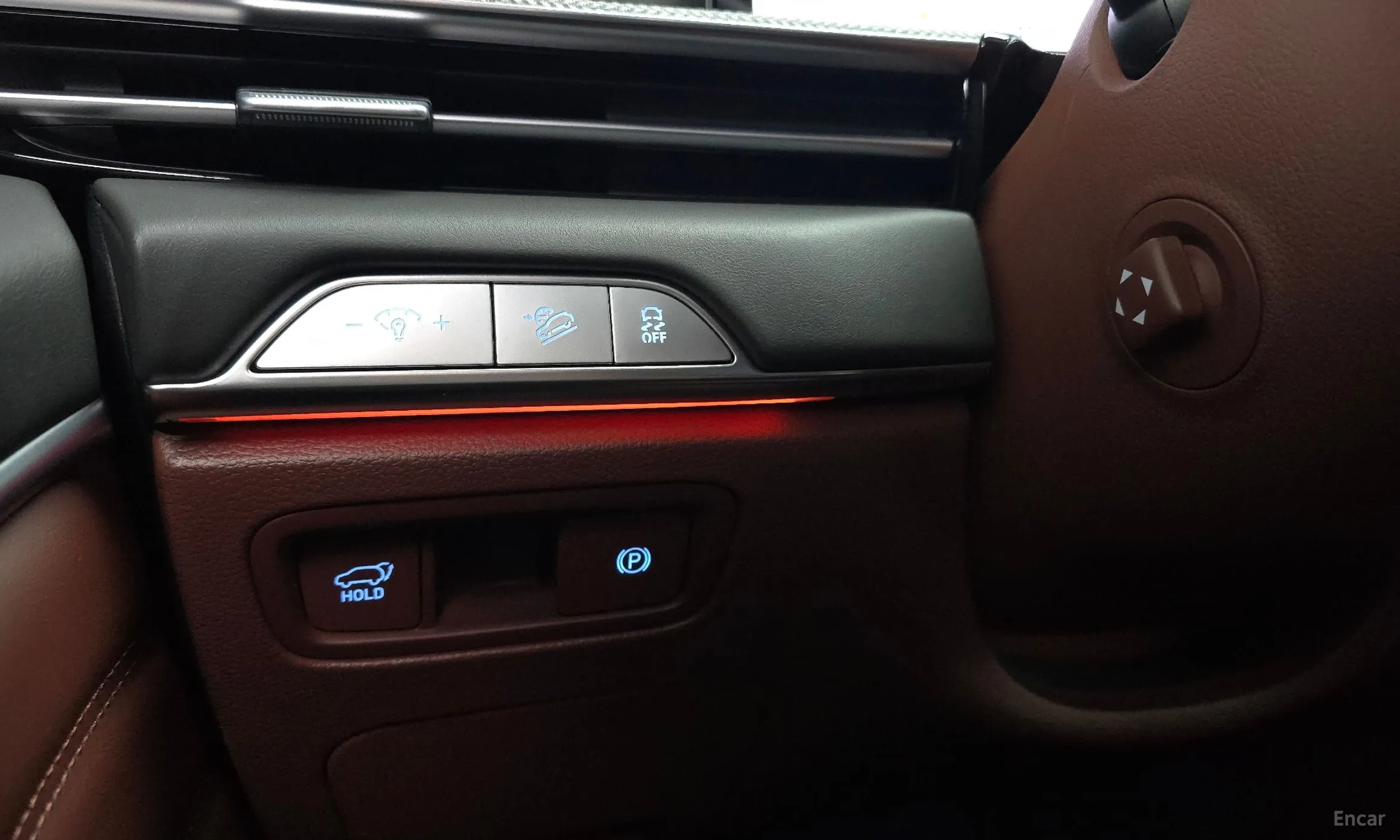 Genesis GV80 превью 18