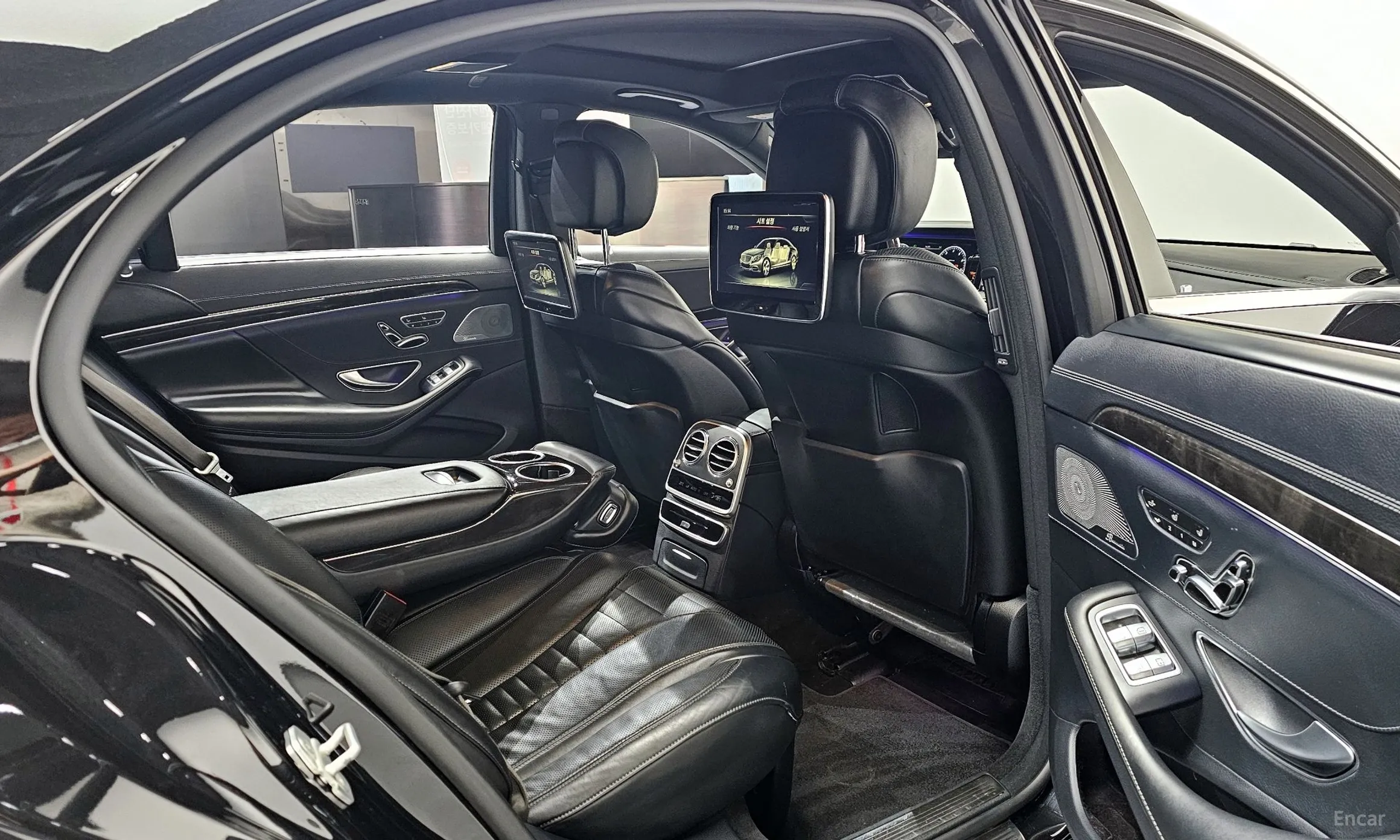 Mercedes Benz S-Class W222 превью 12