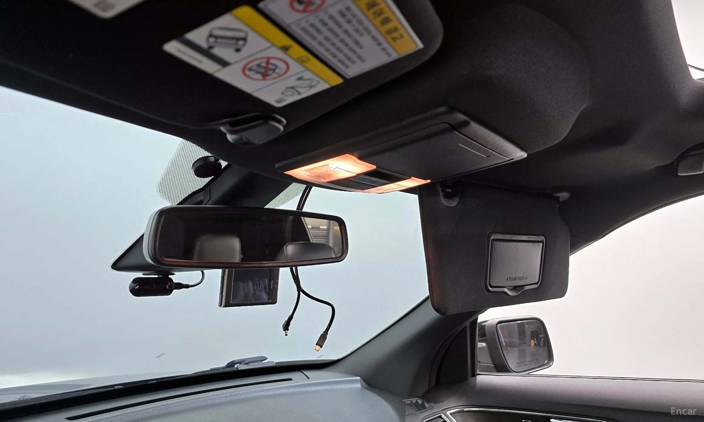 Ford Explorer превью 18