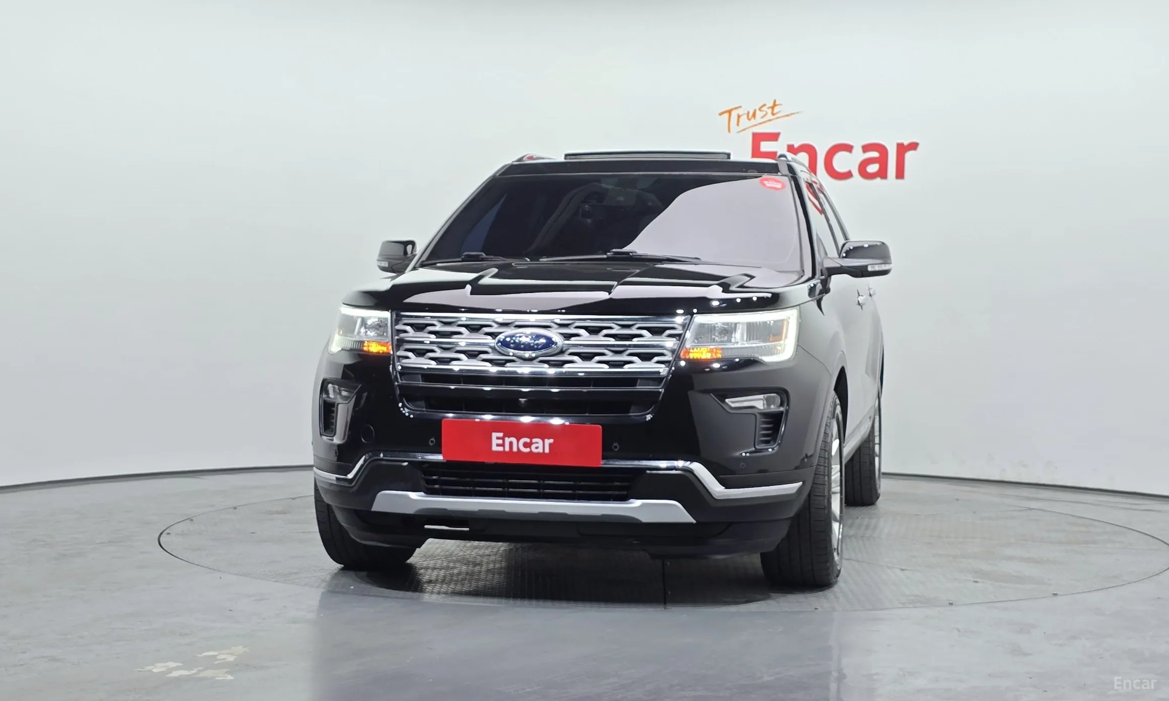 Ford Explorer превью 3