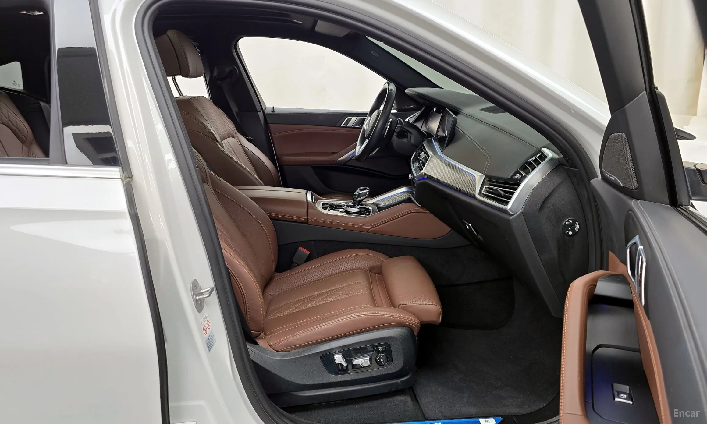 BMW X6 (G06) превью 11