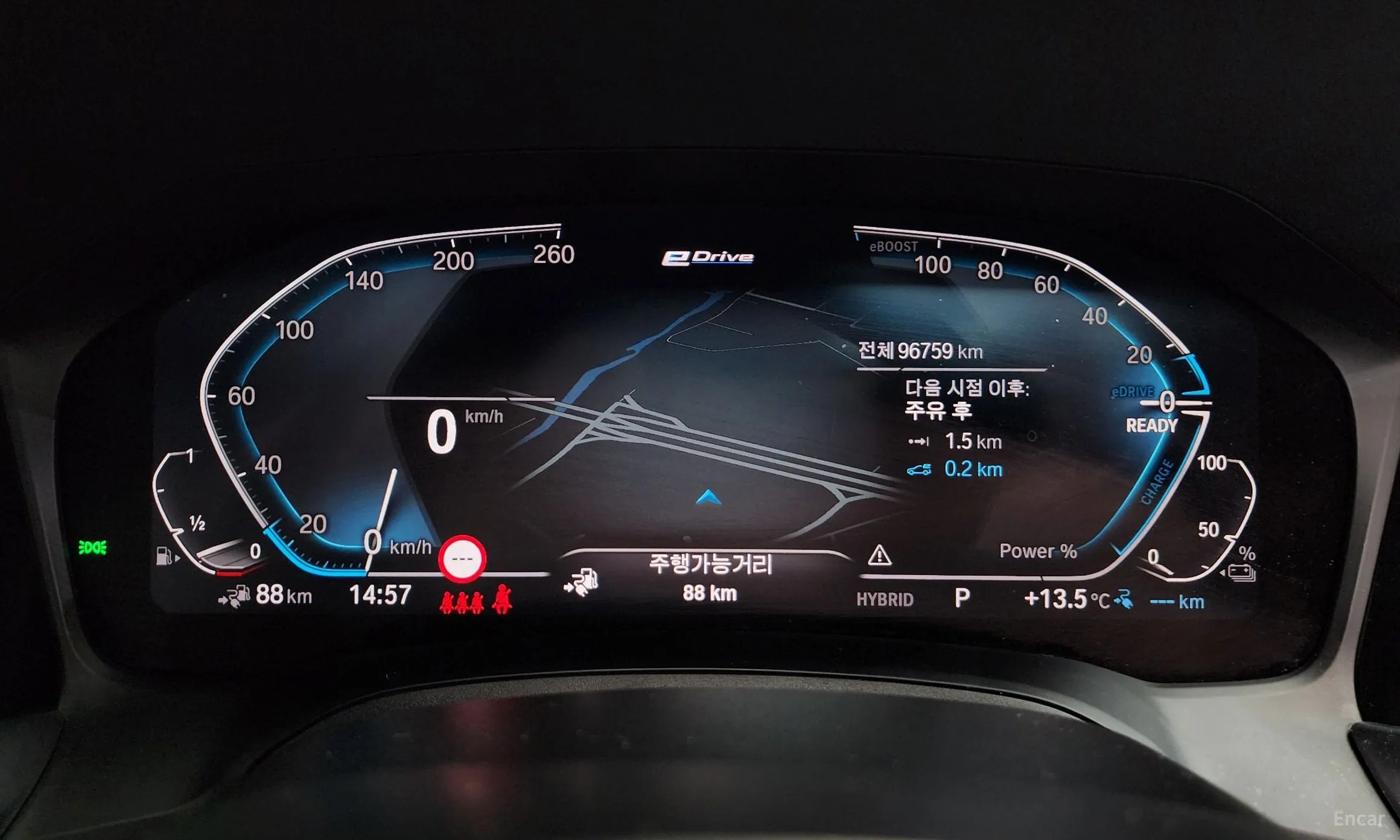 BMW 3 Series (G20) превью 8