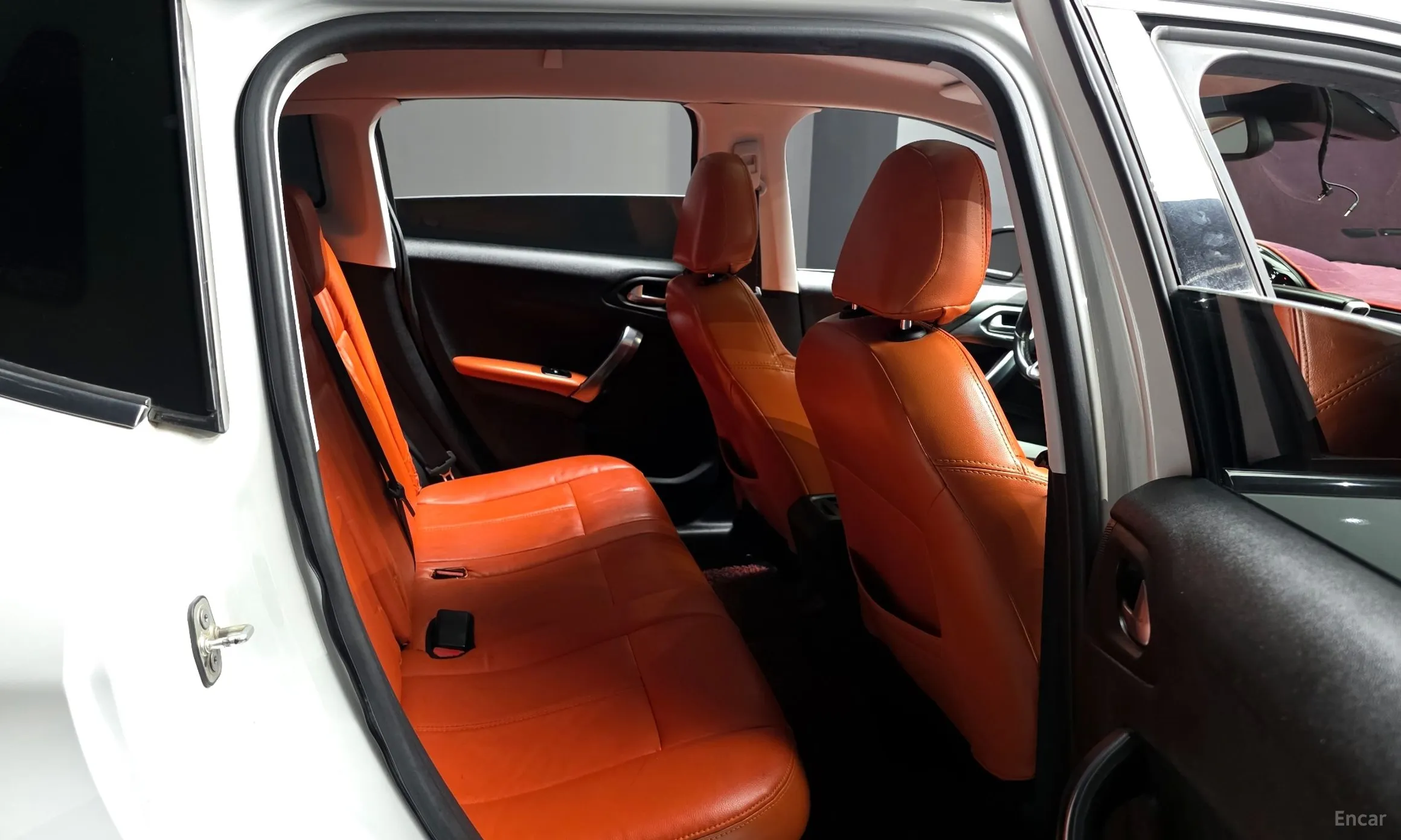 Peugeot 2008. превью 12