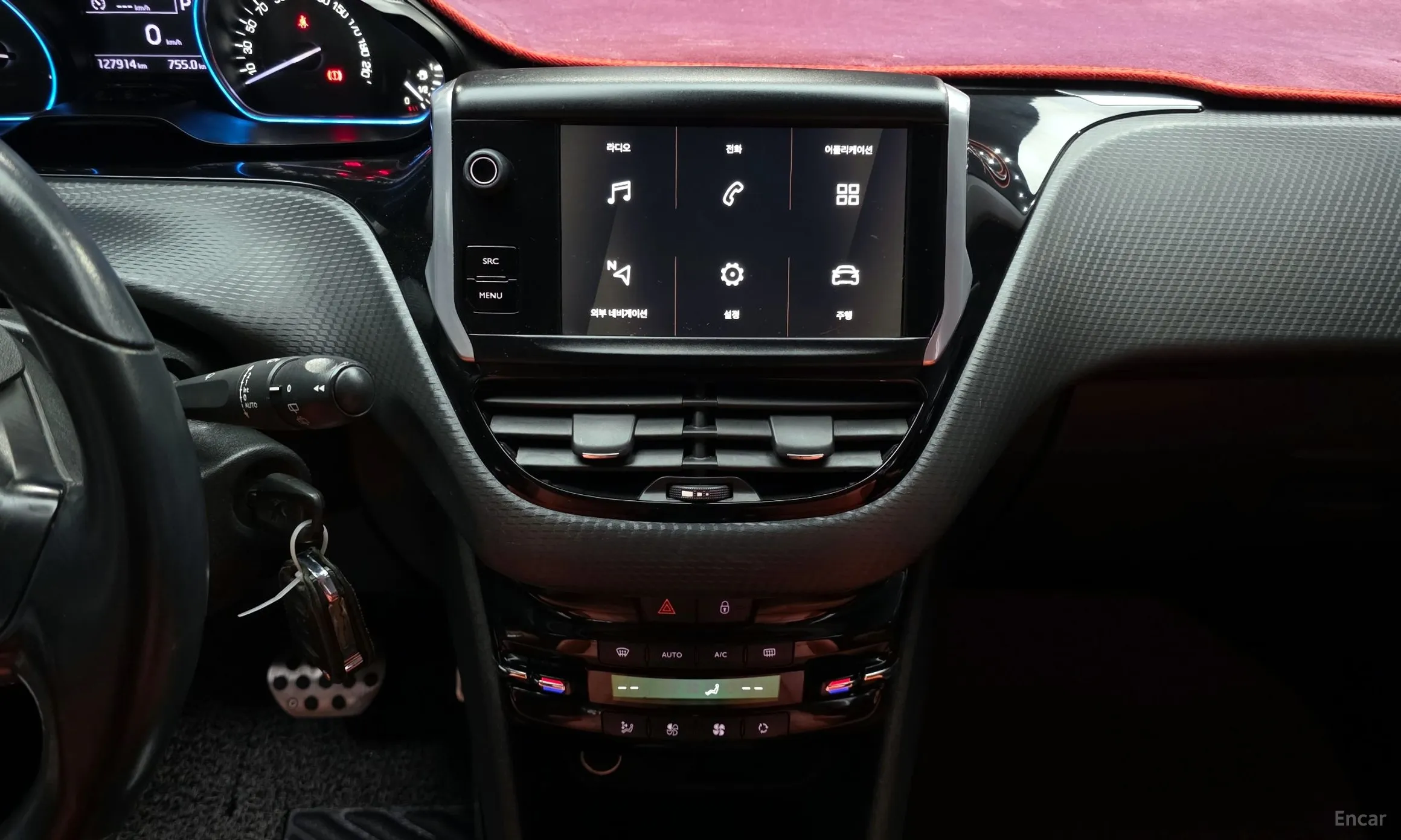 Peugeot 2008. превью 14