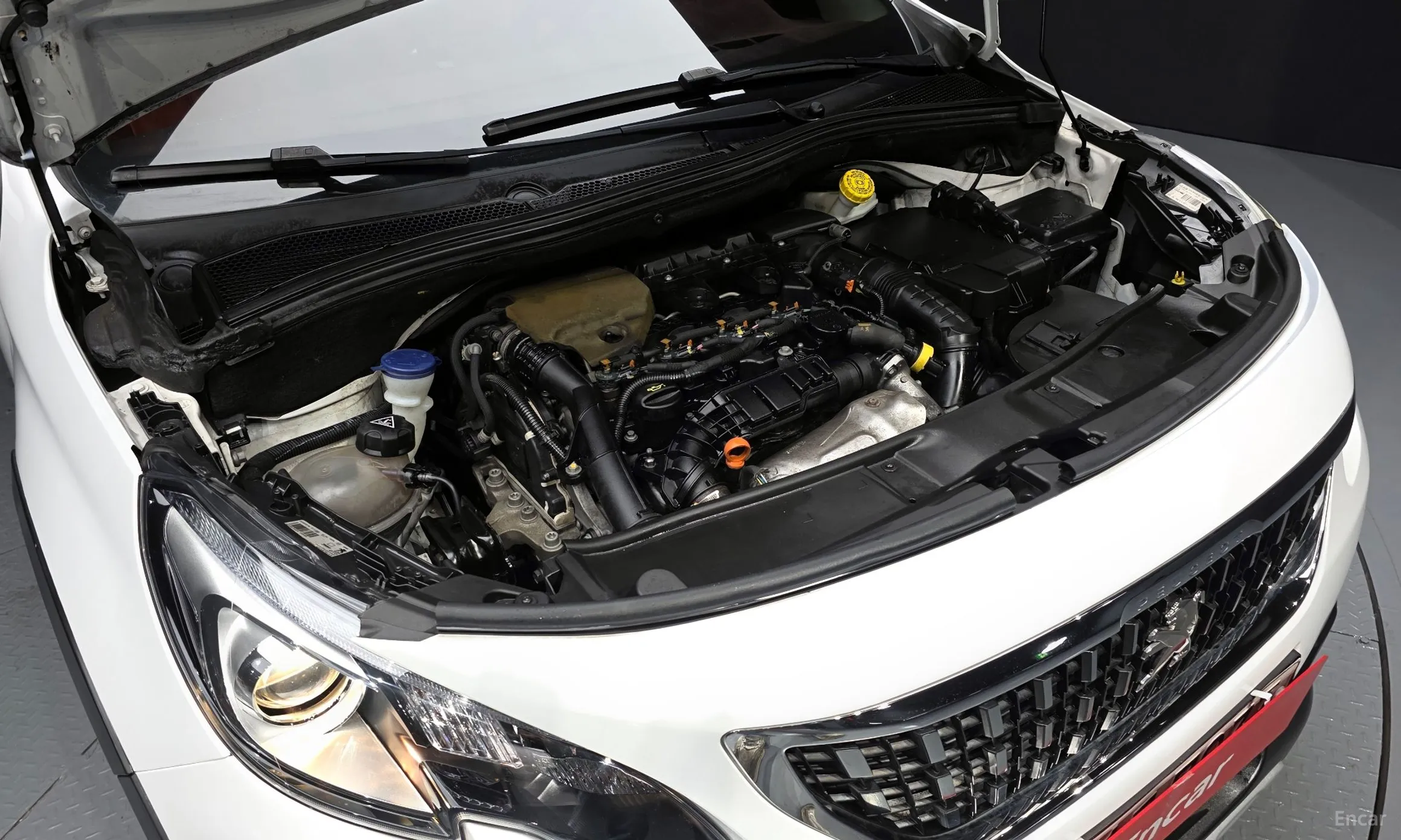 Peugeot 2008. превью 6