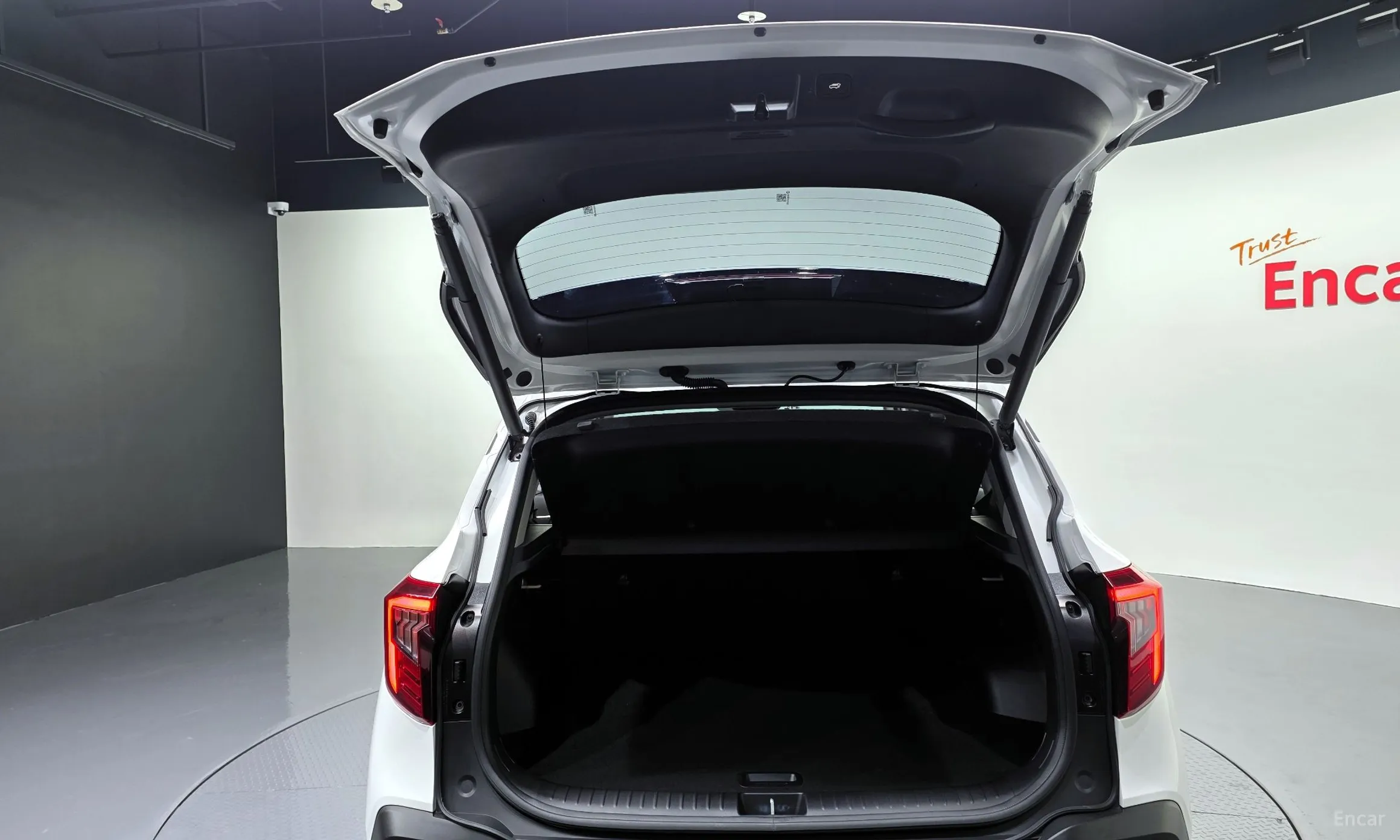 Kia Seltos превью 20