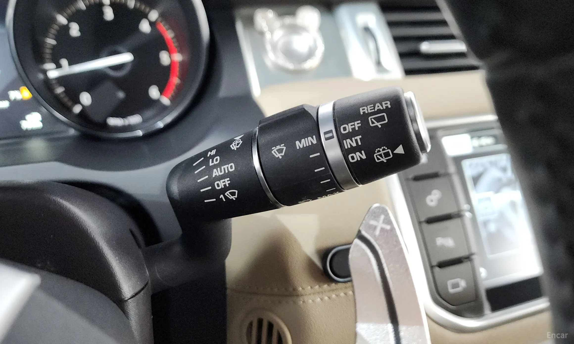 Land Rover Range Rover Evoque превью 14