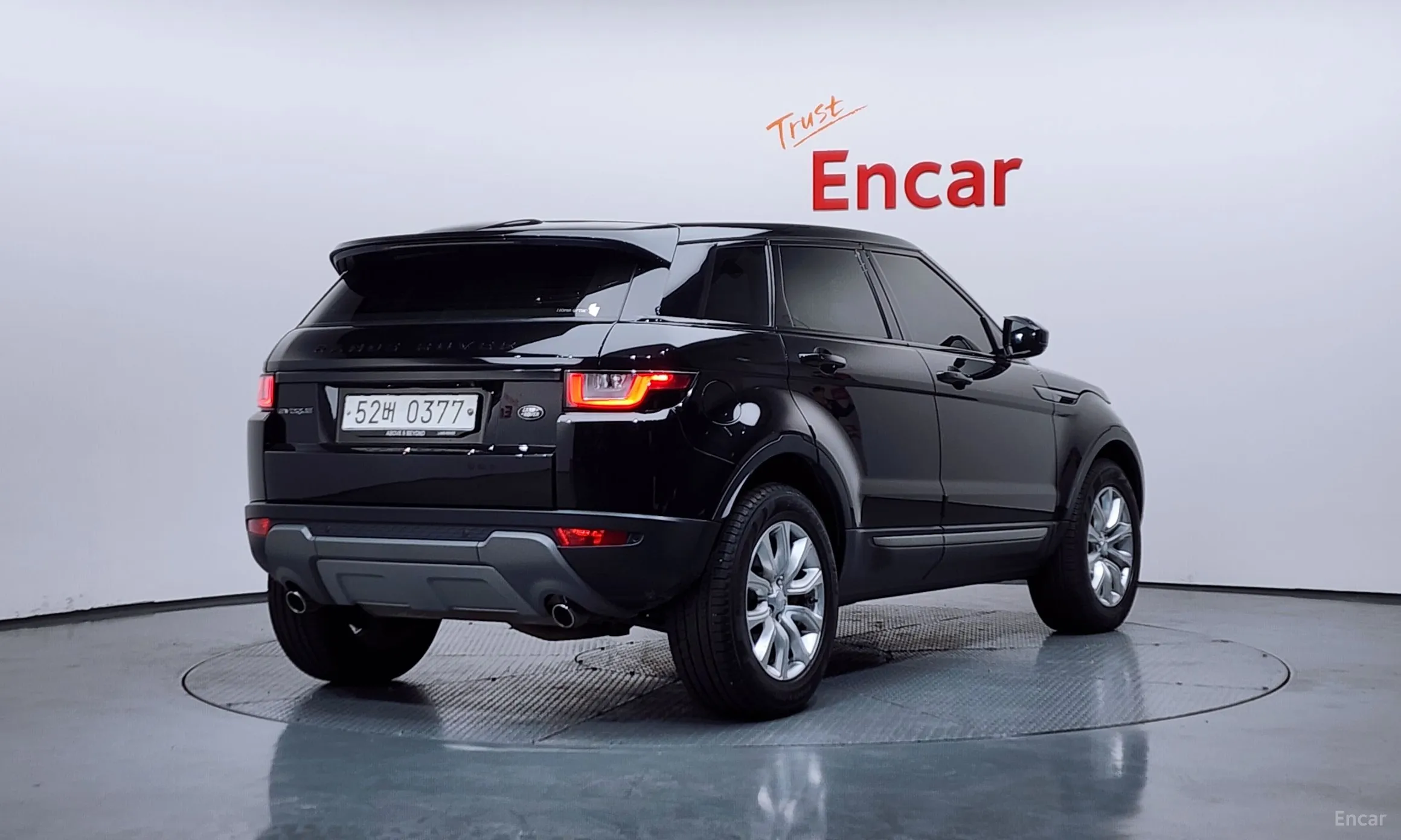 Land Rover Range Rover Evoque превью 2