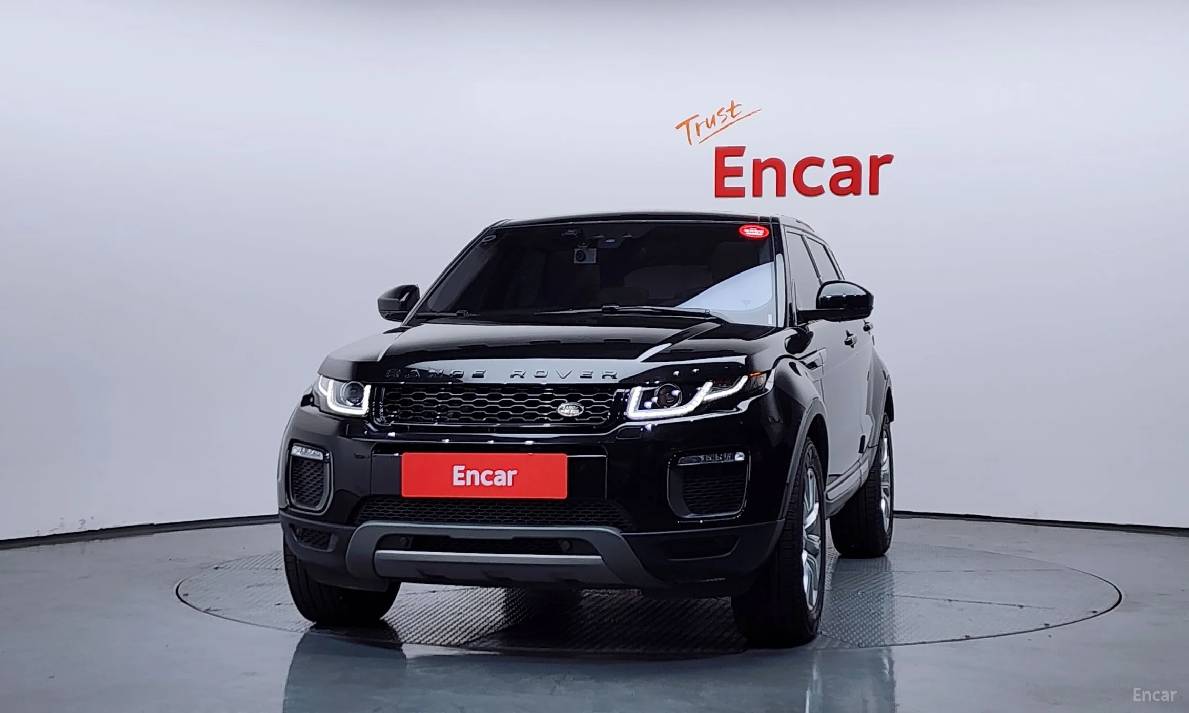 Land Rover Range Rover Evoque превью 3