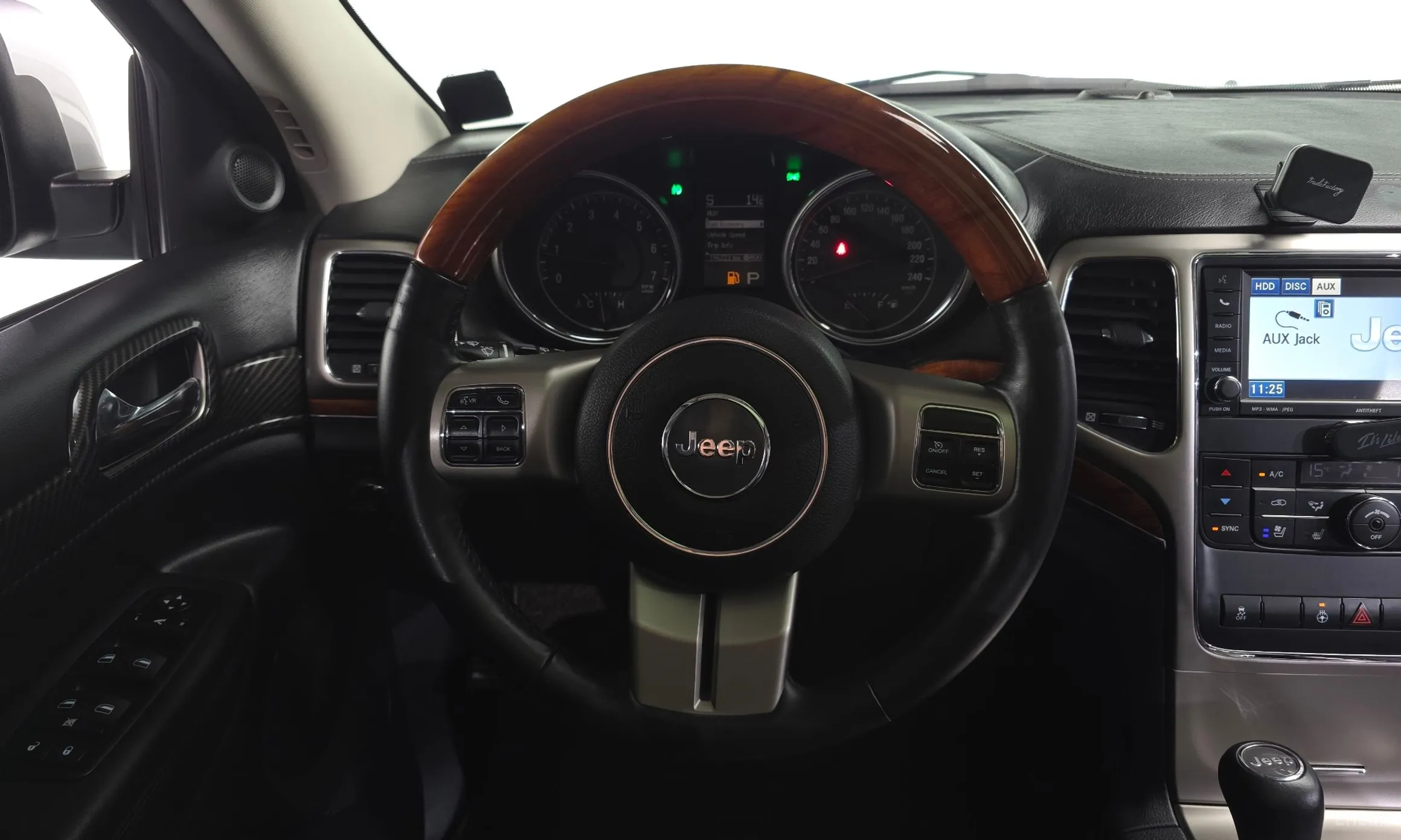 Jeep Grand Cherokee превью 13