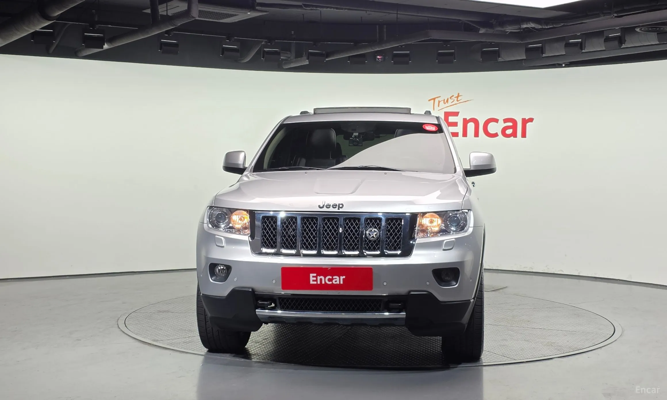 Jeep Grand Cherokee превью 3