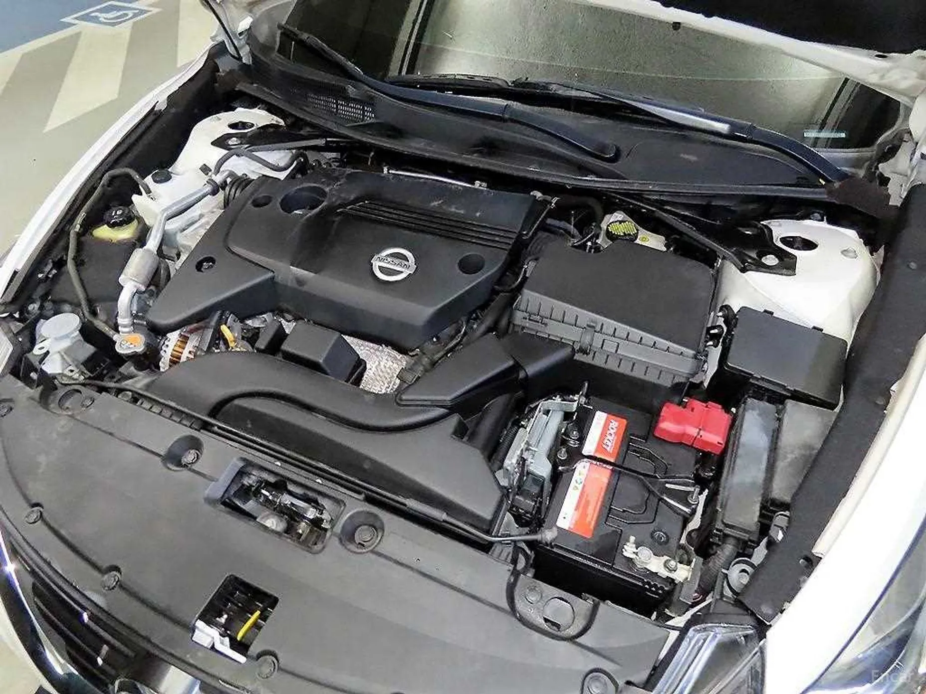 Nissan Altima превью 18