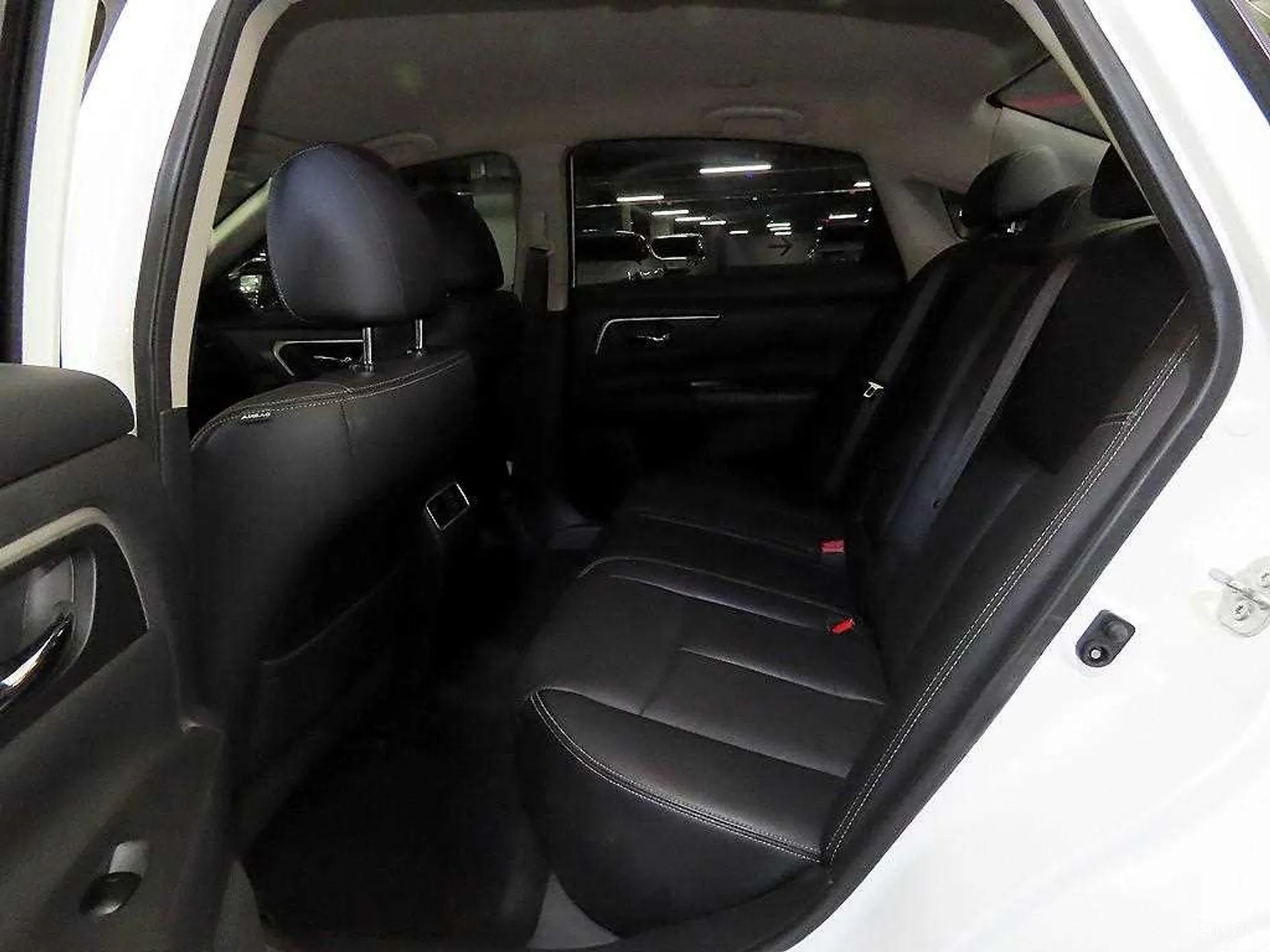 Nissan Altima превью 7
