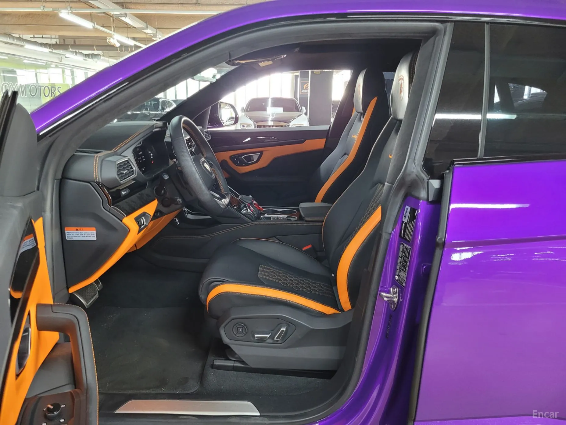 Lamborghini Urus превью 10