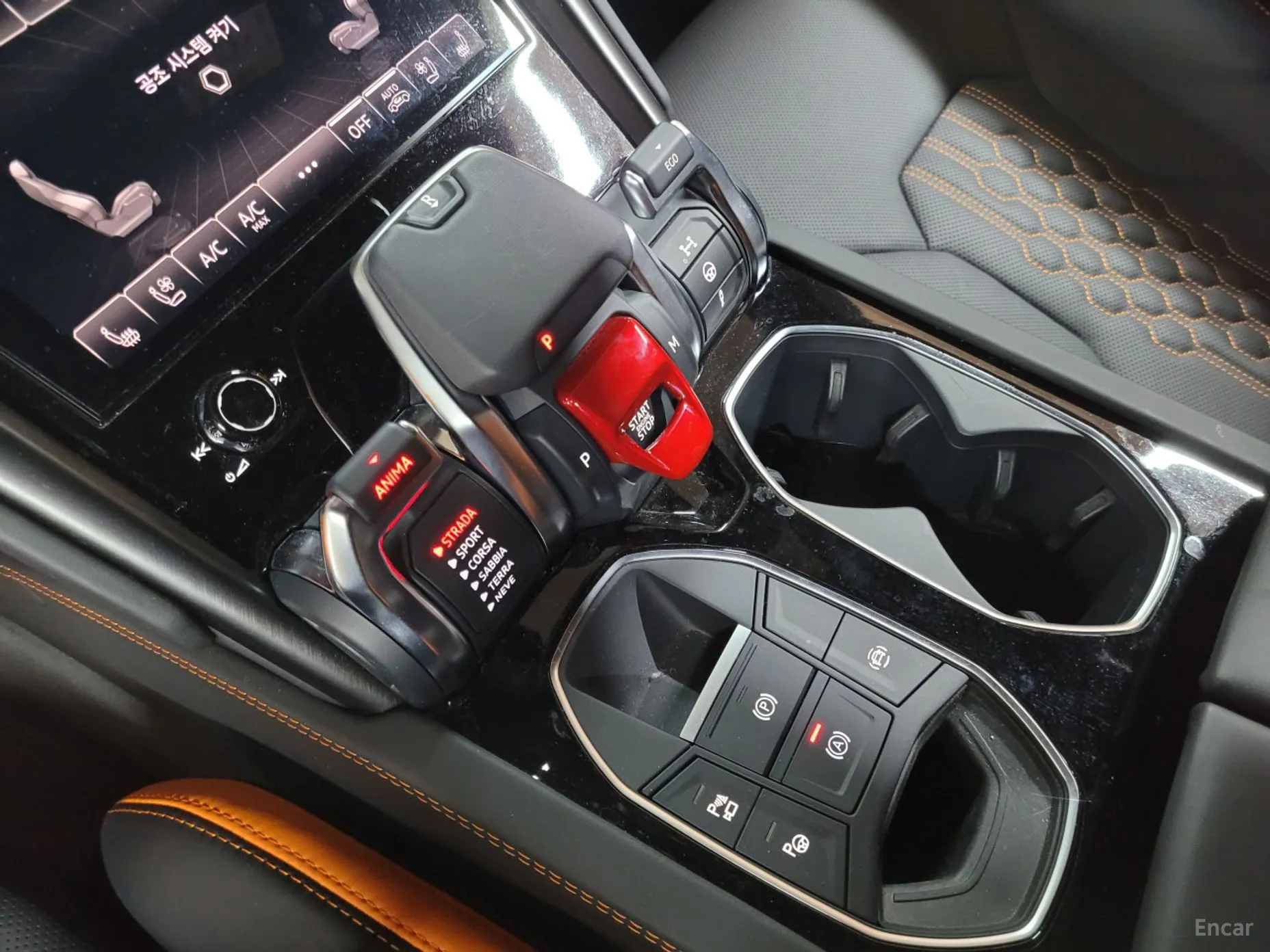 Lamborghini Urus превью 14