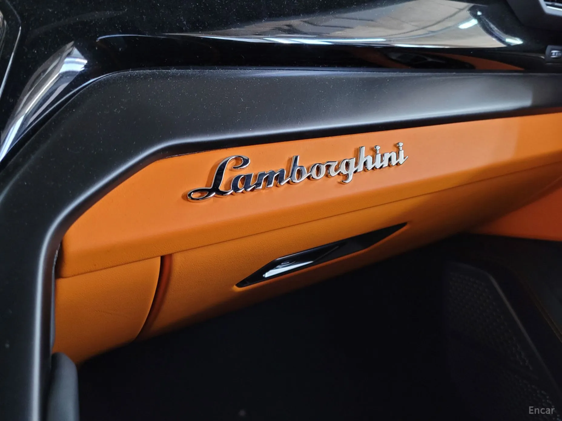 Lamborghini Urus превью 16