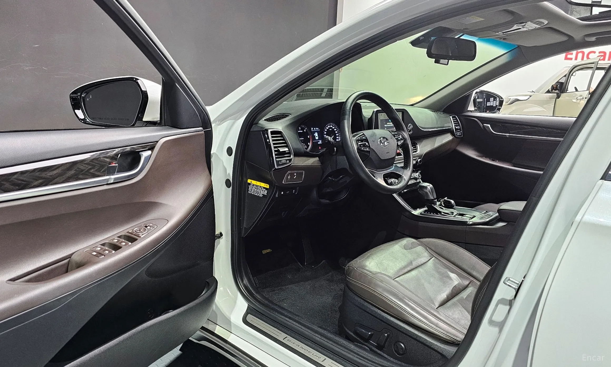 Hyundai Grandeur IG превью 11