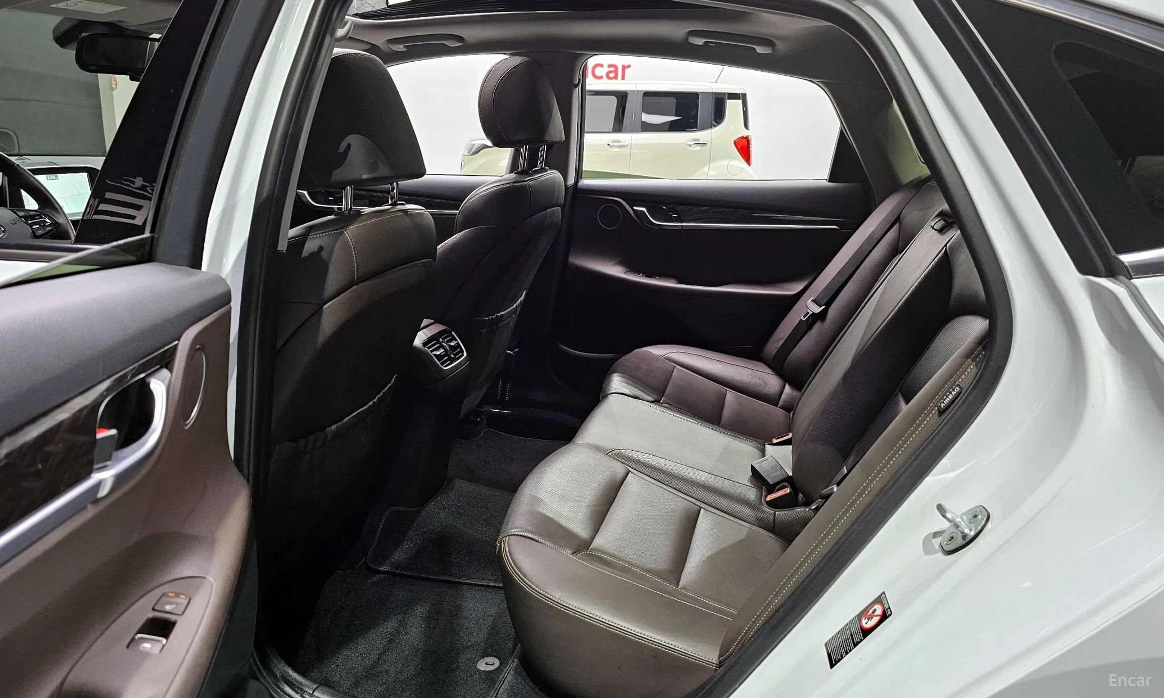 Hyundai Grandeur IG превью 12