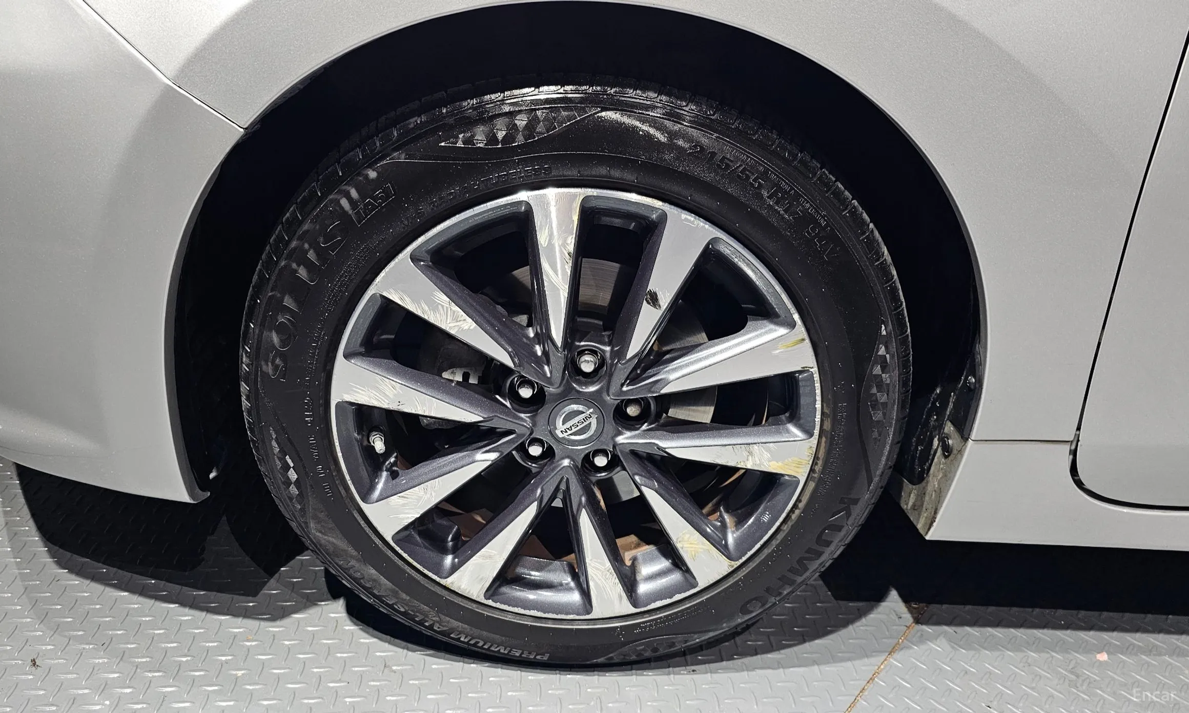 Nissan Altima превью 5