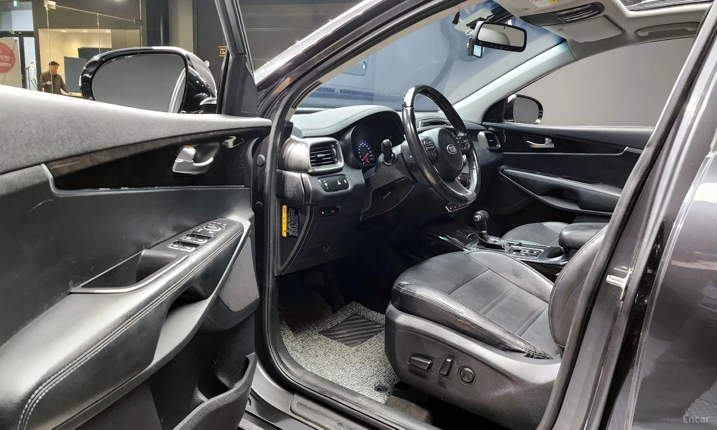Kia Sorento превью 11