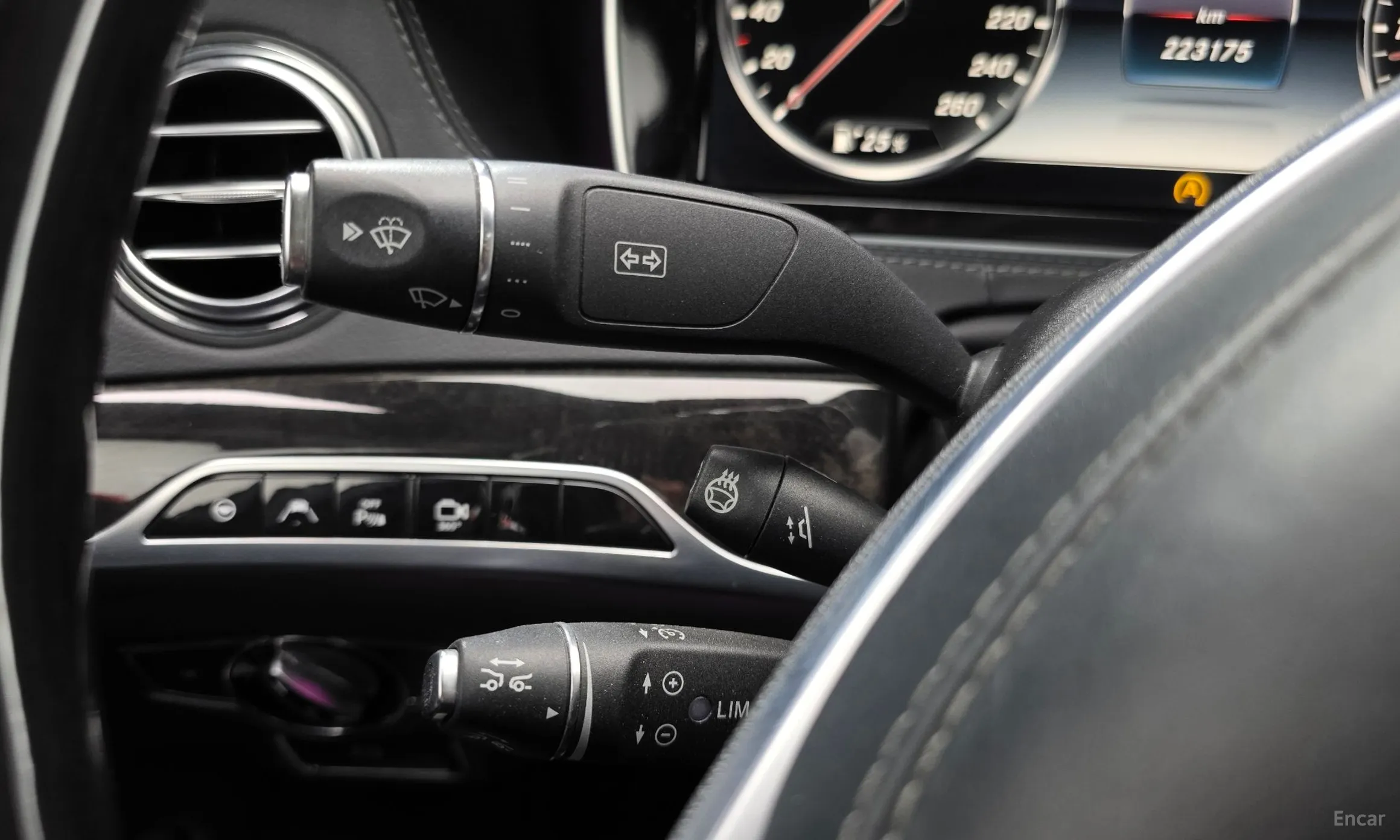Mercedes Benz S-Class W222 превью 17