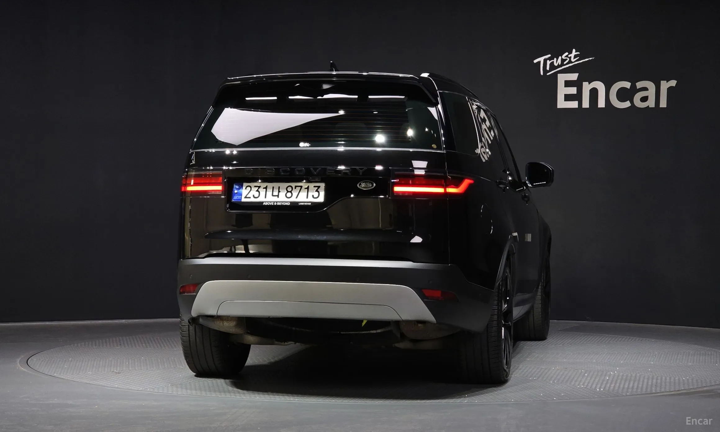 Land Rover Discovery 5 превью 4