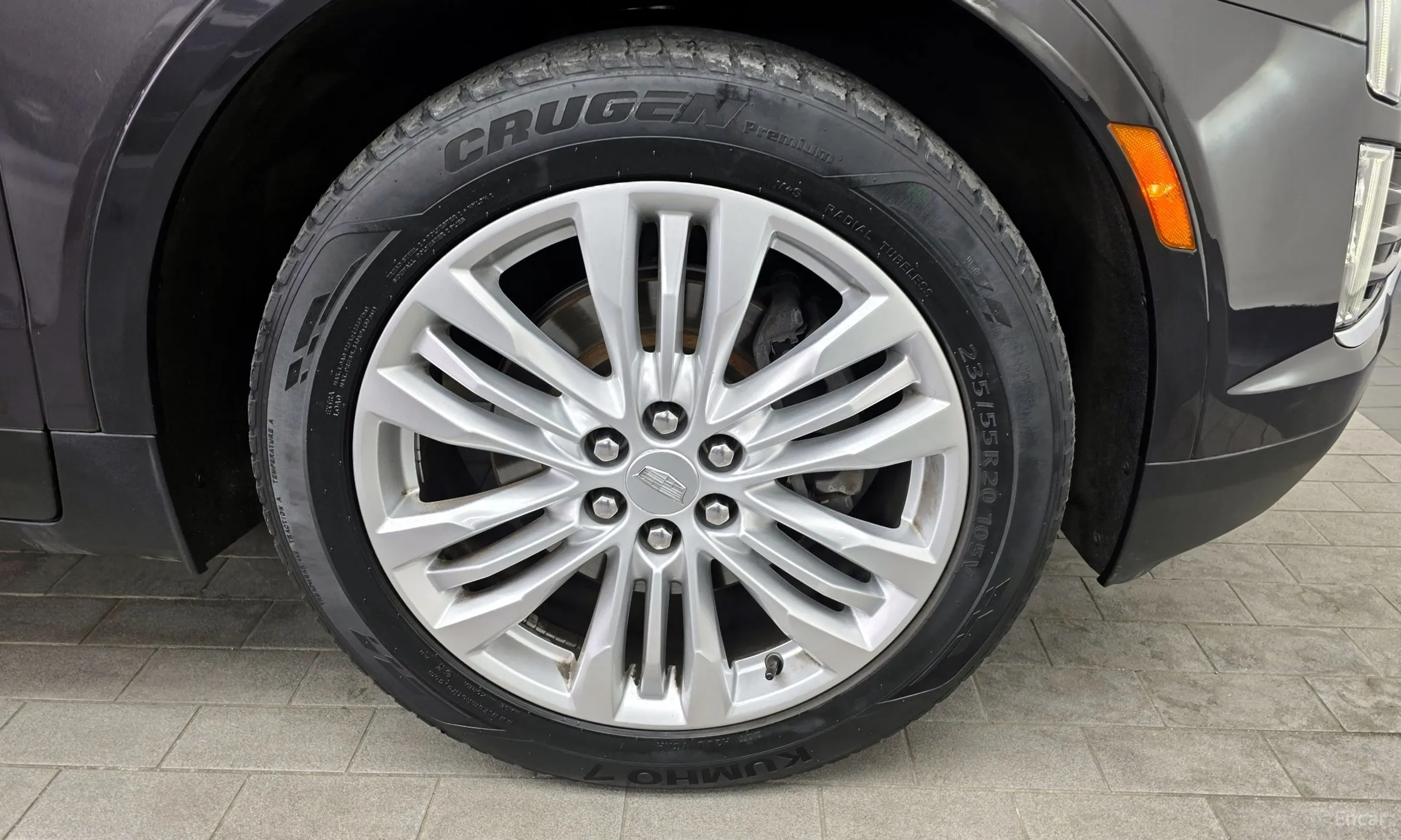 Cadillac XT5 превью 5