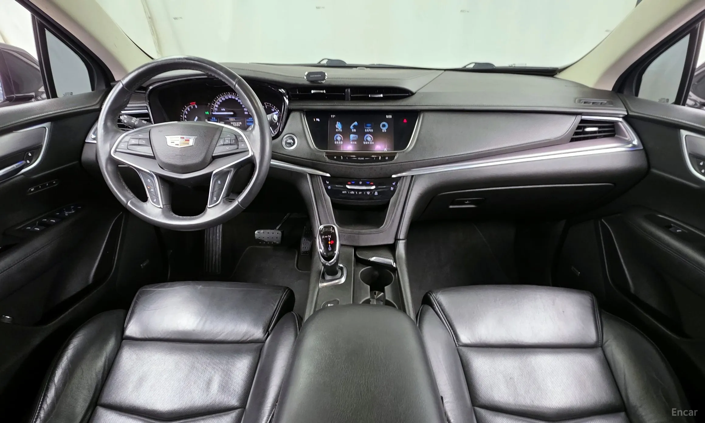 Cadillac XT5 превью 7