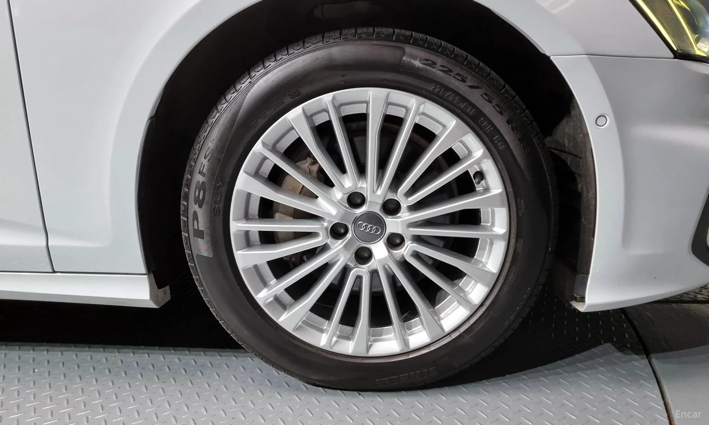 Audi A6 (C8) превью 5