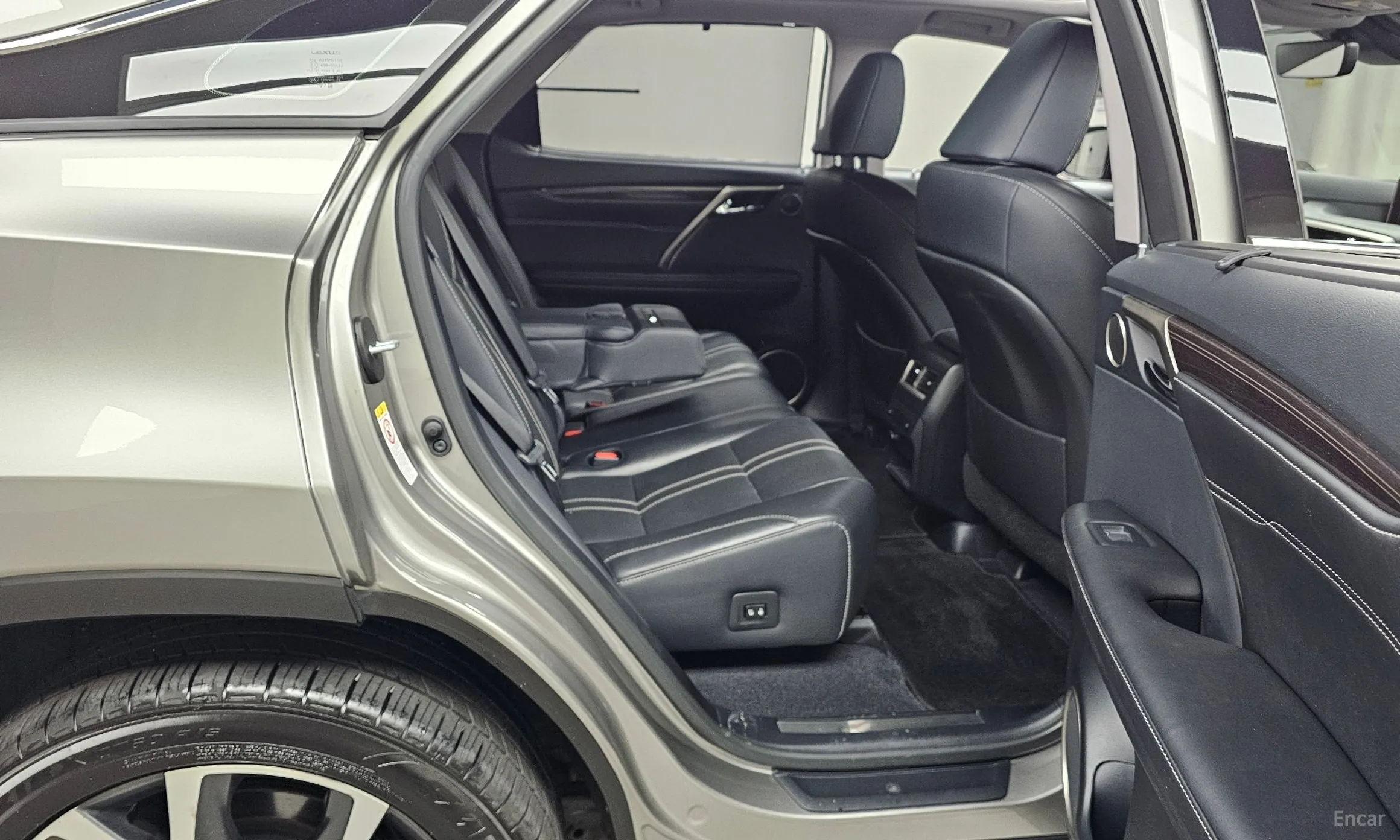 Lexus RX450h Gen 4 превью 12